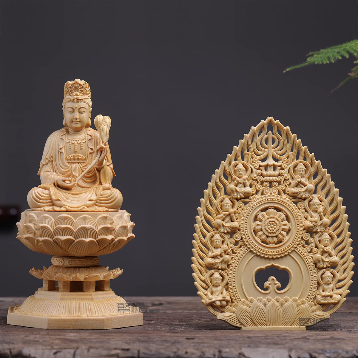 Amazon｜繁樓藝雕 仏像 虚空蔵菩薩 木彫り | 桧木製 H28 仏壇仏像 飛天