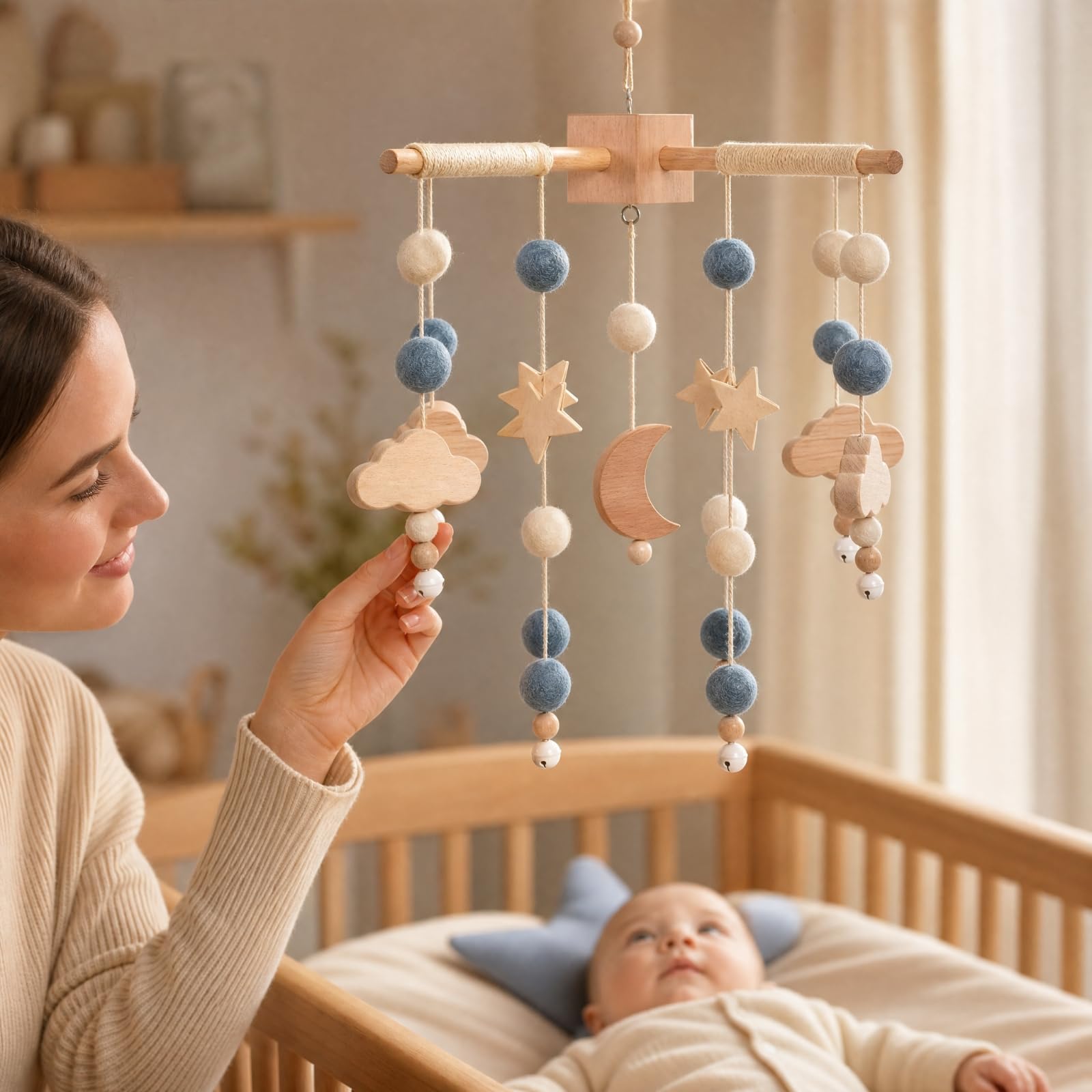 Mobile Appeso con Palline di Feltro e Campanellini Accattivante Campanello a Corrente con Forme Celesti Leggero per Bambini Piccoli,