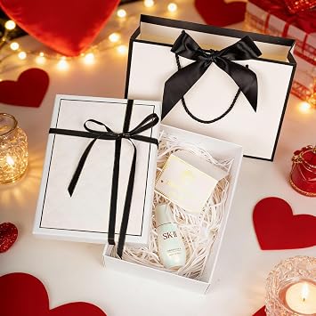 Medium Gift Box for Presents, White Gift Boxes with Lids, Luxury Gifts Box Set Include Ribbon Gifts Bag, Greeting Card, Tissue Paper and Raffia Filler, Foldable Present Boxes for Men Women