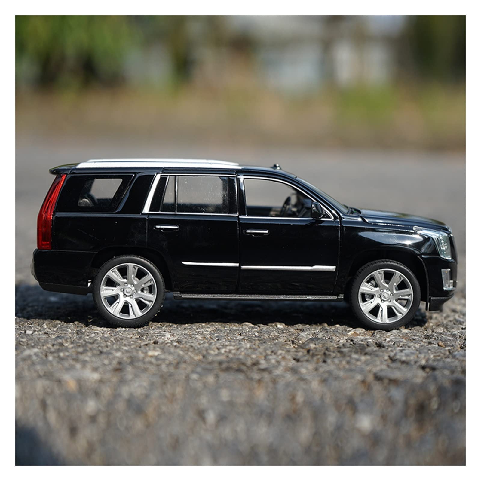キャデラック エスカレード 1/24 SUV ミニカー ブラック 【公式通販】