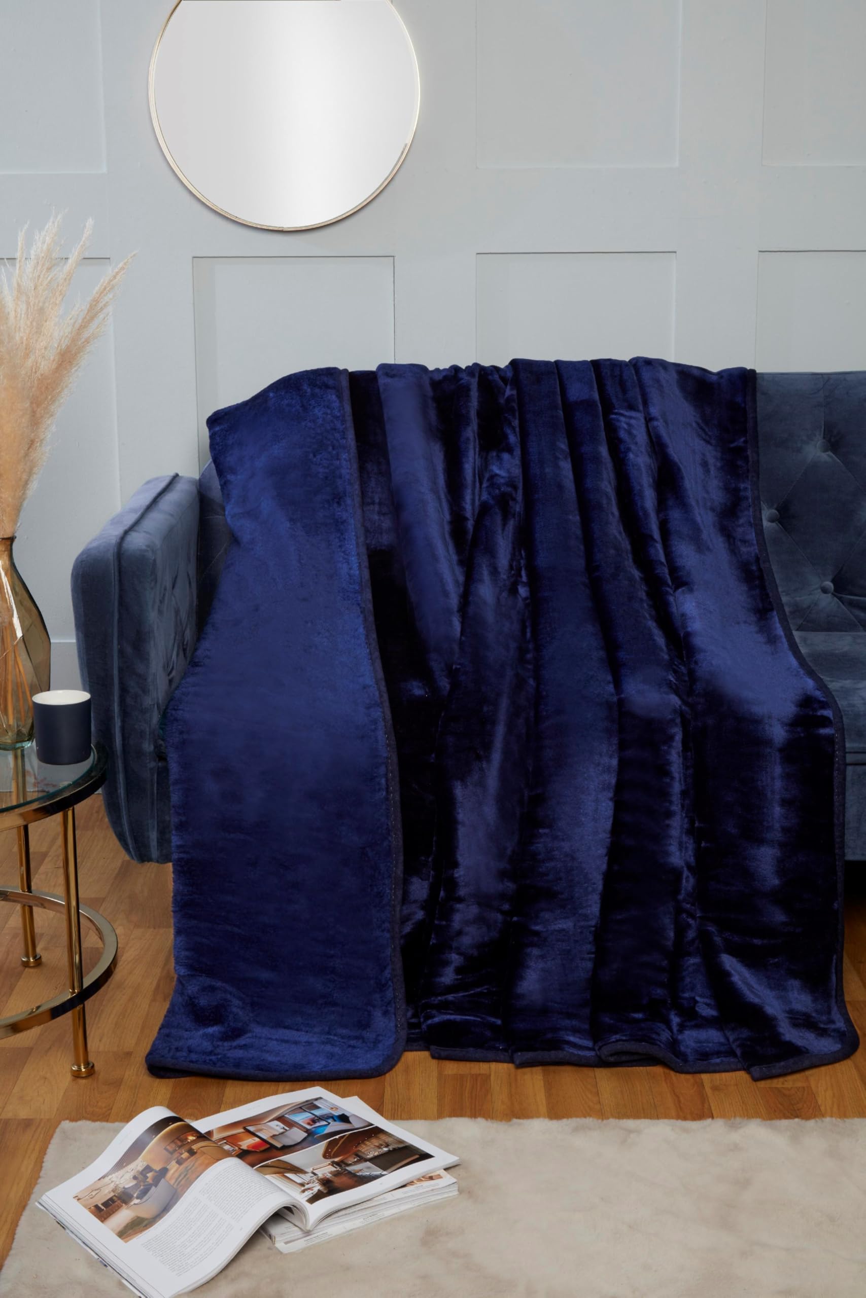 Rapport Home Luxury Dyed Mink Throw Blanket (150 x 200 cm) Navy