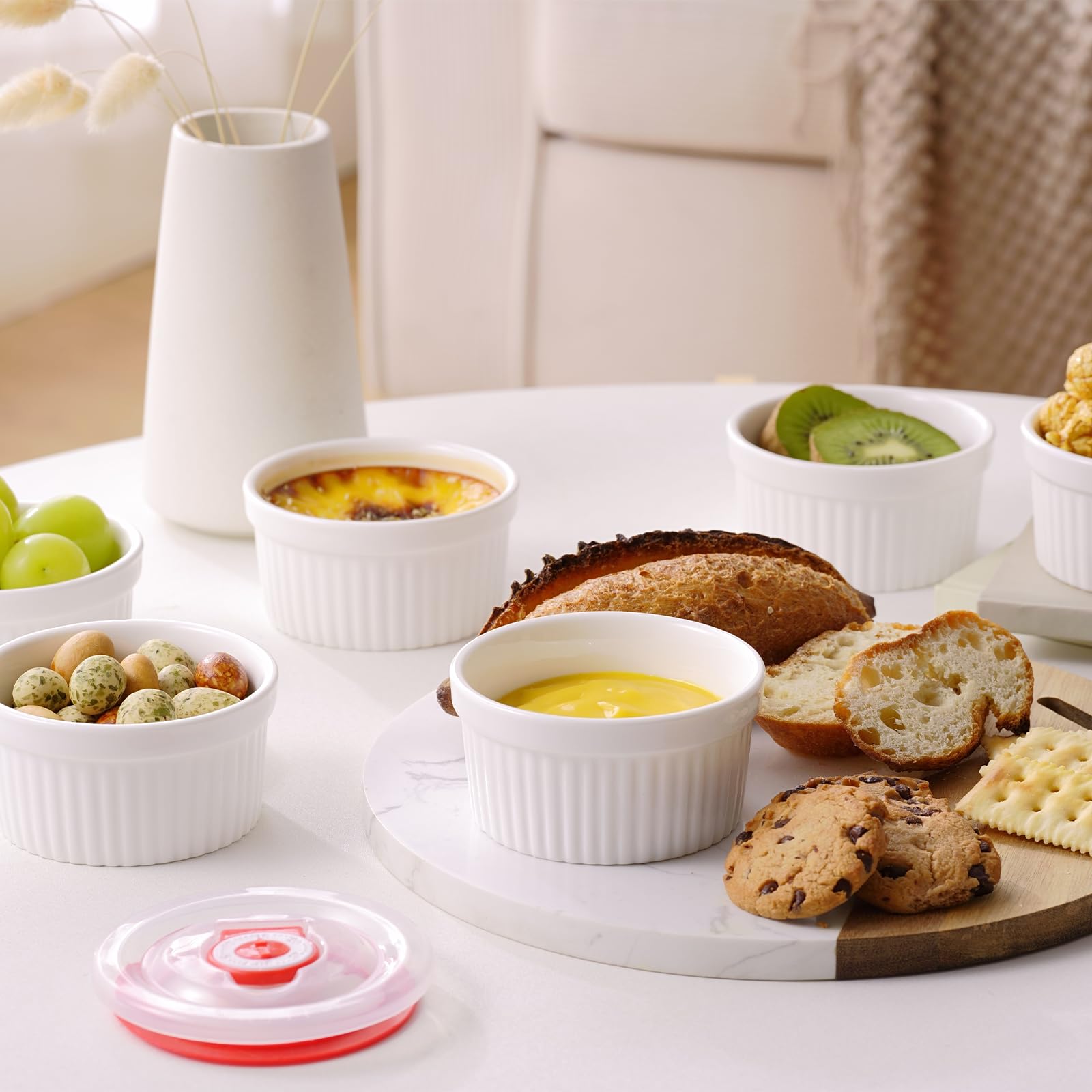 Dafuceramic Ramequines con tapas, 12 onzas, color blanco, creme brulee ramequines de cerámica aptos para horno, juego de 6 natillas de porcelana para hornear, apto para lavavajillas y microondas