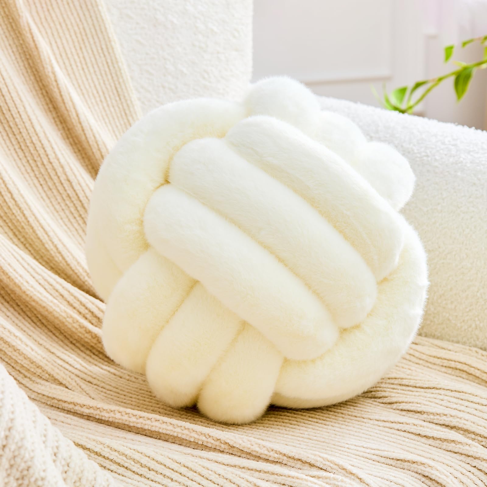 Uvvyui Knot Pillow Ball Home Decorative Pillows Round Throw Pillow with Faux Rabbit Fur Handmade Knotted Plush Pillow Aesthetic Room Decor Round Boucle Pillow Cushion (Ivory, 14 Inch)