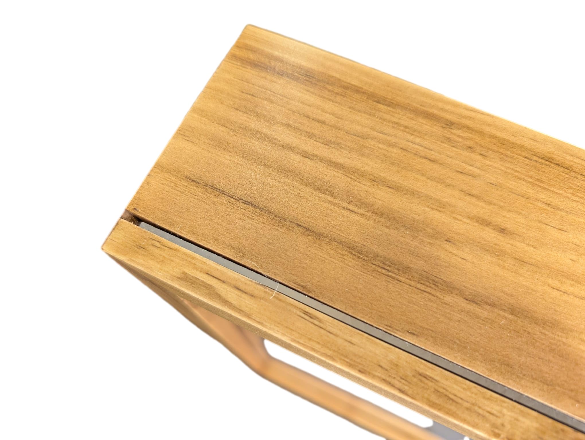GRECA Vitrina de Colecciones. Acabado Barniz Roble. Baldas extraibles. Medidas: 30 * 9 * 49 cms.