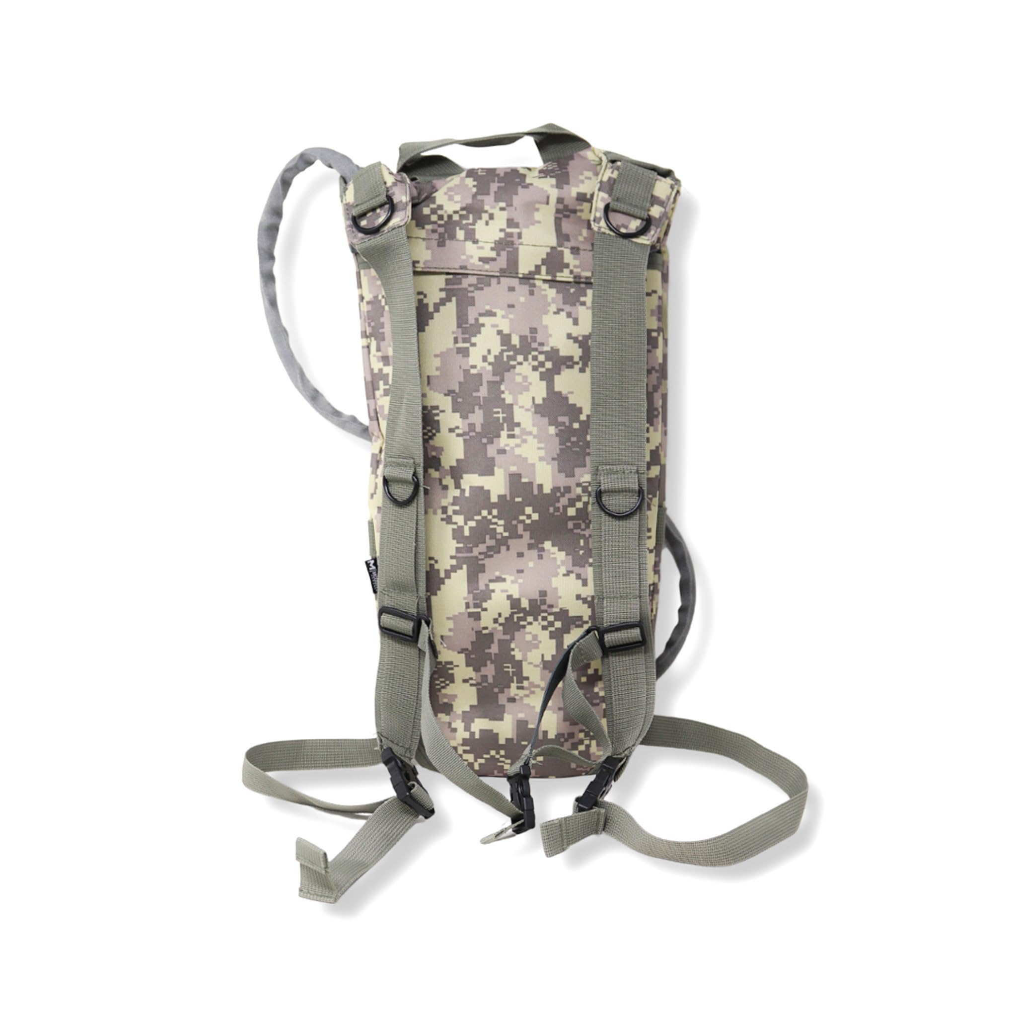 M MCGUIRE GEAR Mochila de hidratación, con paquete de hidratación de 3L/100 onzas, mochila de senderismo de nailon resistente al agua con vejiga de agua, mochila de agua para correr, ciclismo y