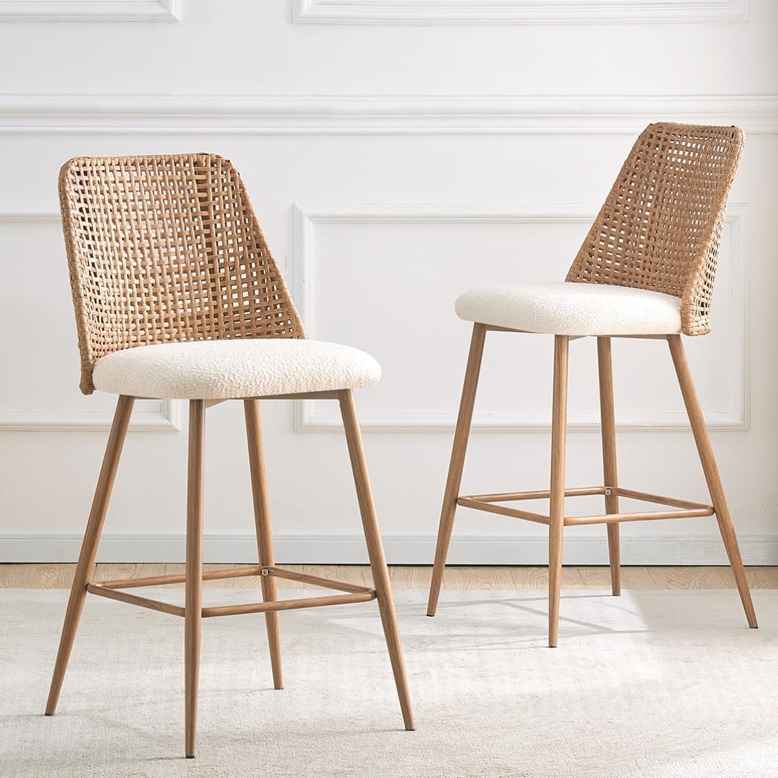 Rattan Bar Stools Set of 2，Modern Upholstered Counter Height Bar Stools with PE Rattan Back,26" H Seat Height Bar Chairs Island Barstools with Solid