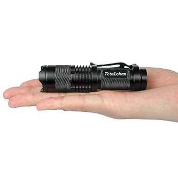 タイムセール「10月2日まで」 超珍しい黄 懐中電灯 Amazon.co.jp: WINDFIRE LED懐中電灯 赤-緑-黄-白の光を持つ超