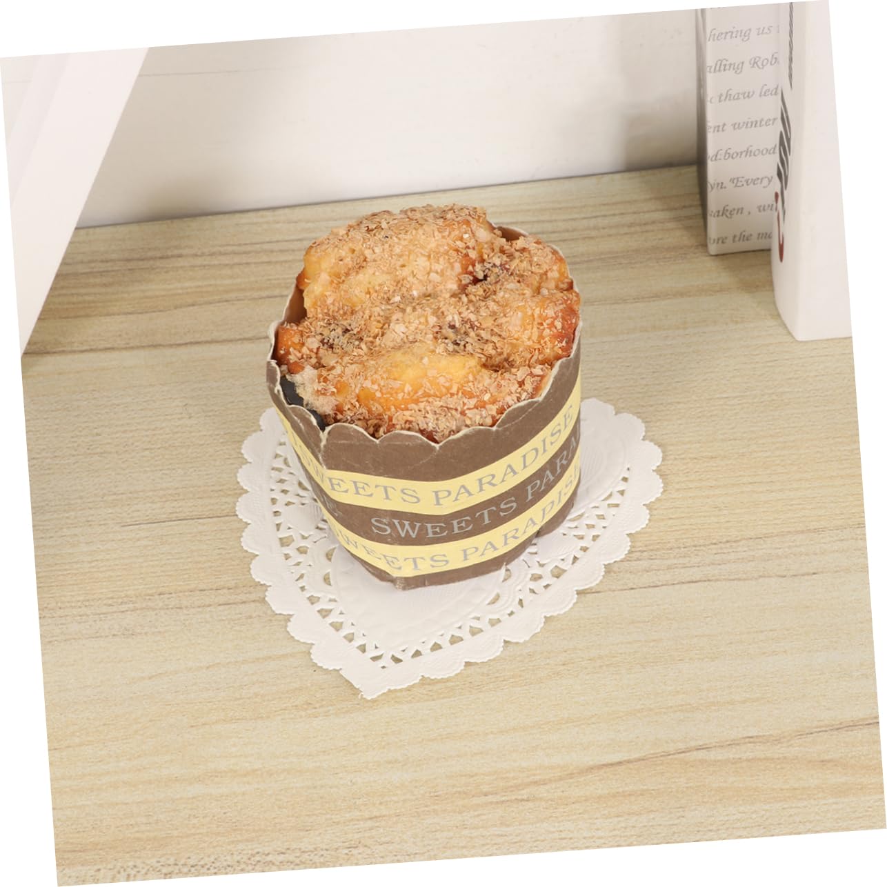 GRIRIW White Heart Lace Doilies 200 Sheets Cake Paper Pad Hollow Out Design for Baking