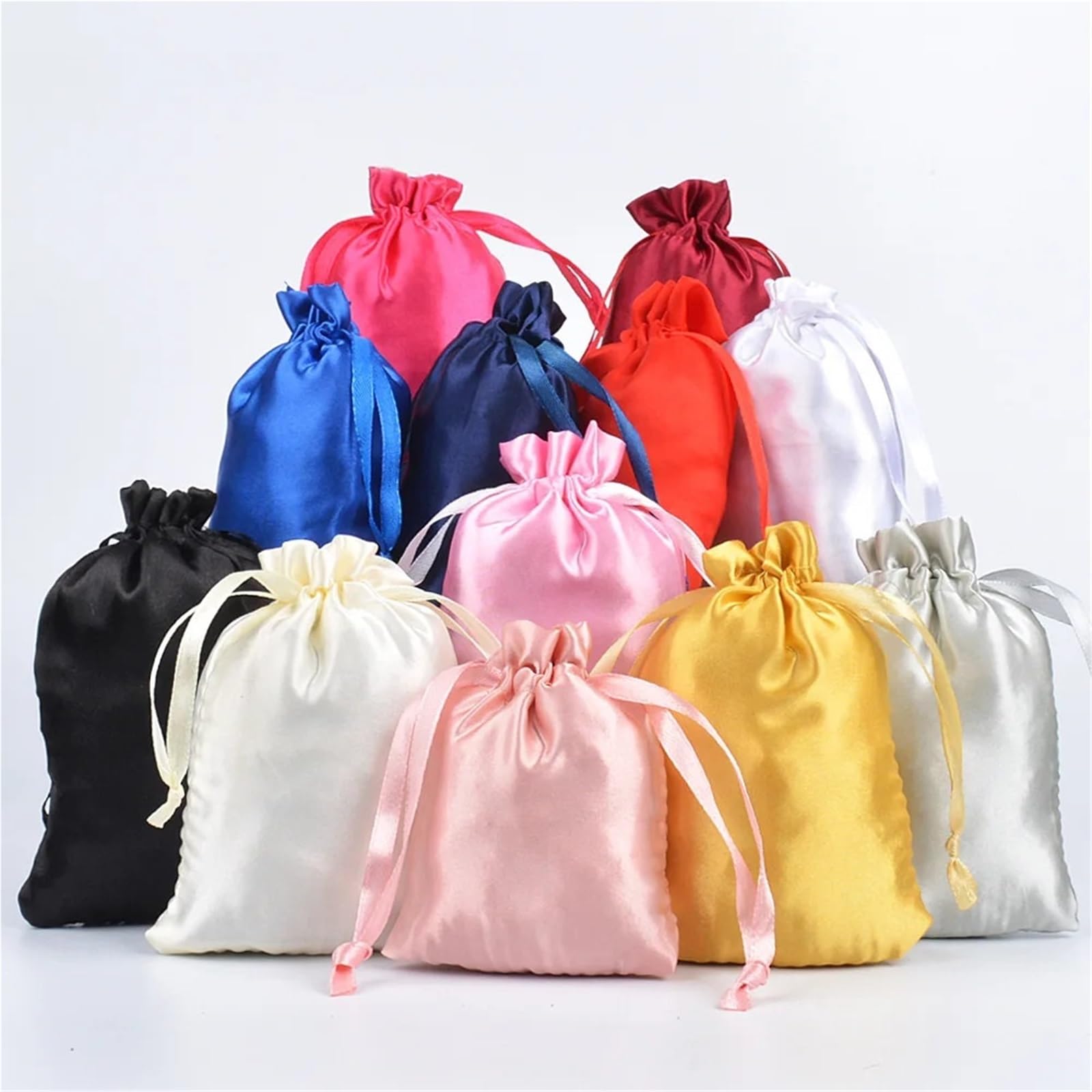 Pochette Brodée Bonbons Satinés
