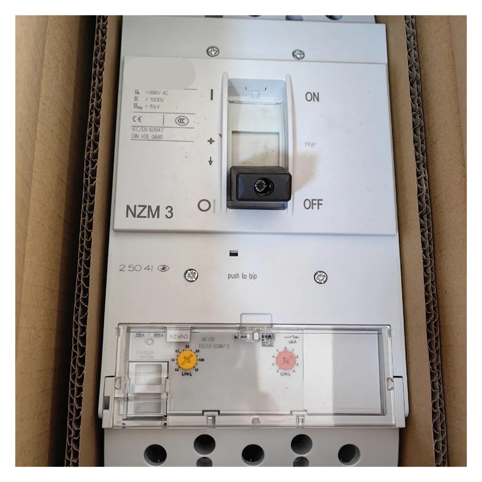 CJKXPZMH NZMN3-AE400 molded case circuit breaker