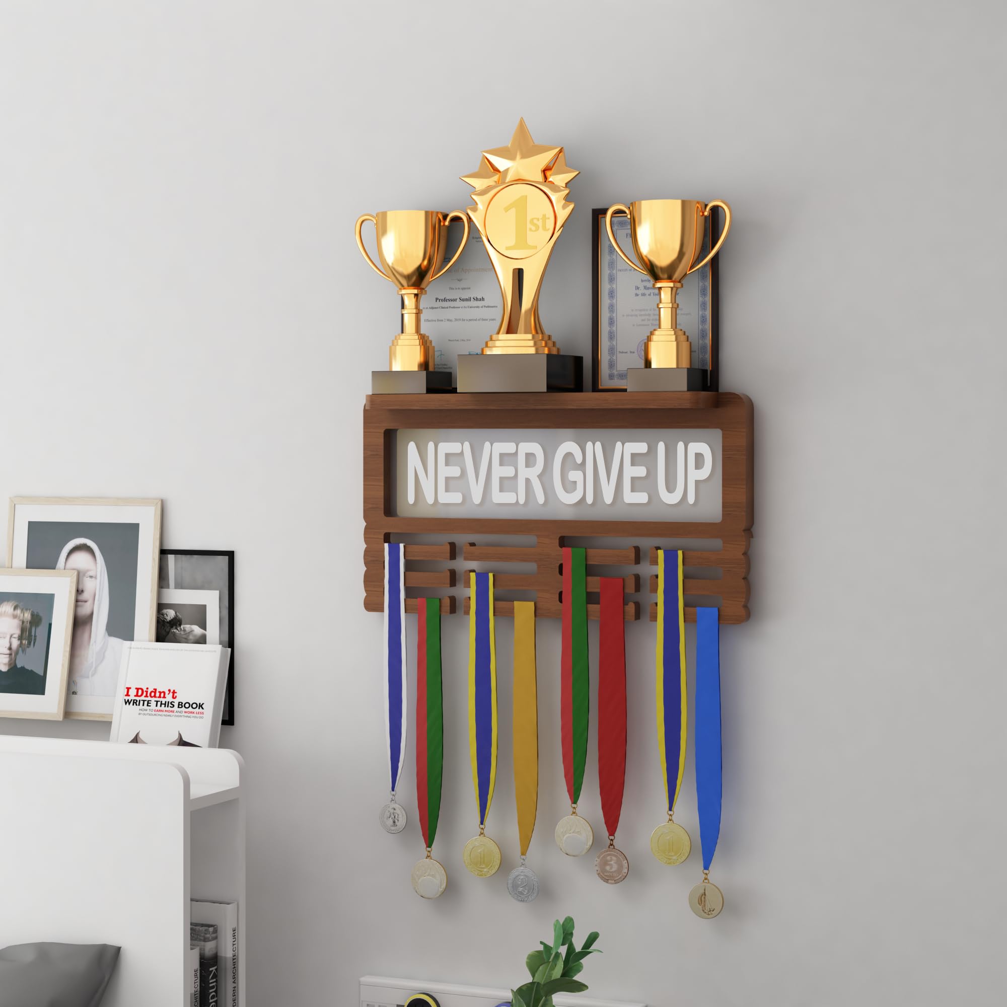 Beleuchteter Medaillenaufhänger, Ammonitenhalter für Auszeichnungen oder Bänder, Bandhalter mit Sportmotiv für die Wand, Gestell für gestaffelte Auszeichnungen