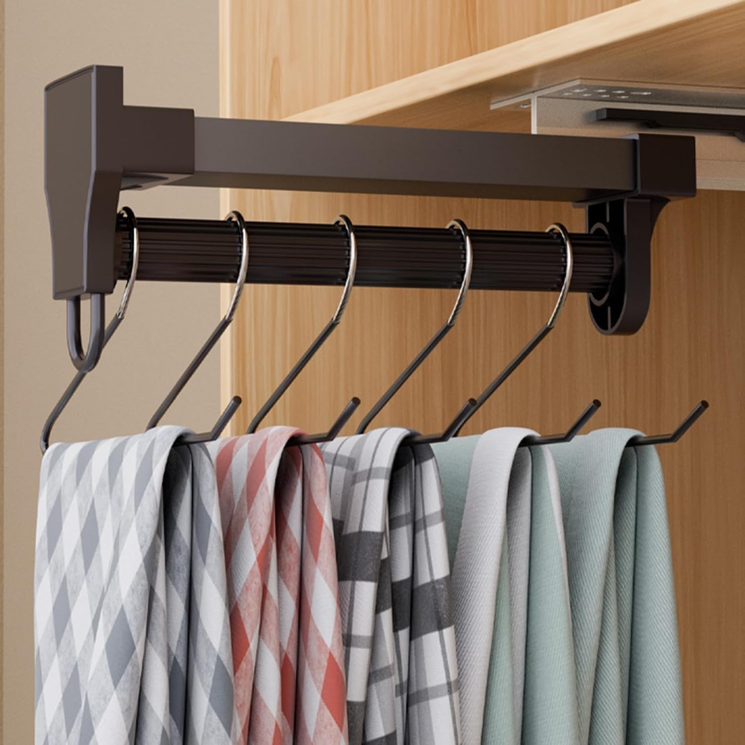 Tringle à vêtements rétractable pour penderie instable fini les chutes dans le vestiaire
