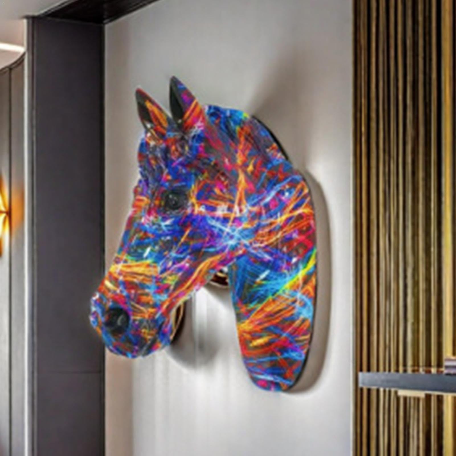 馬の絵の飾りもの 馬の絵の飾りもの 現代のギャロッピング馬の像の装飾コレクション