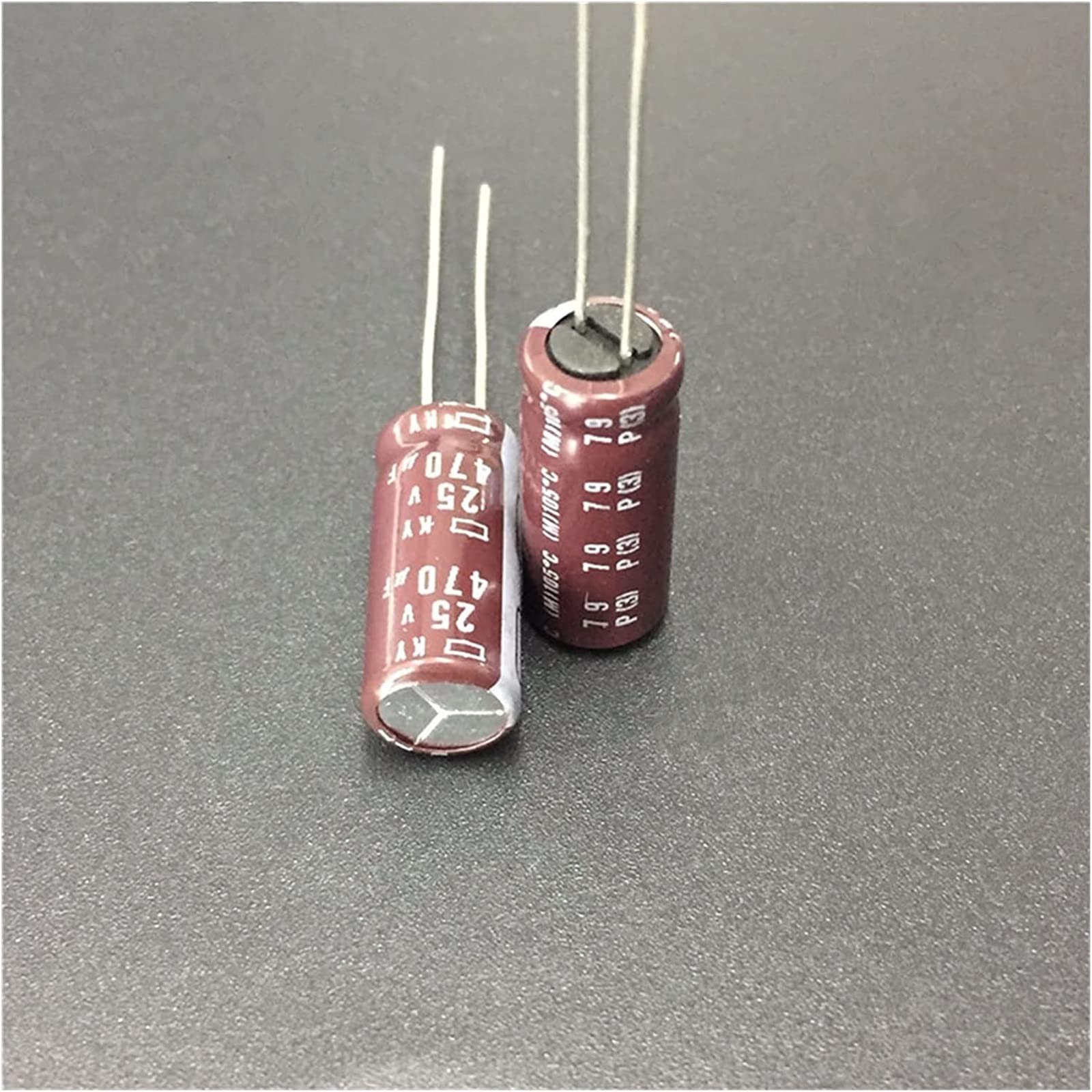 Urządzenia elektroniczne Zestaw kondensatorów 100 szt. 470uF 25V 8x20mm Niska impedancja ESR 25V470uF Aluminiowe kondensatory elektrolityczne