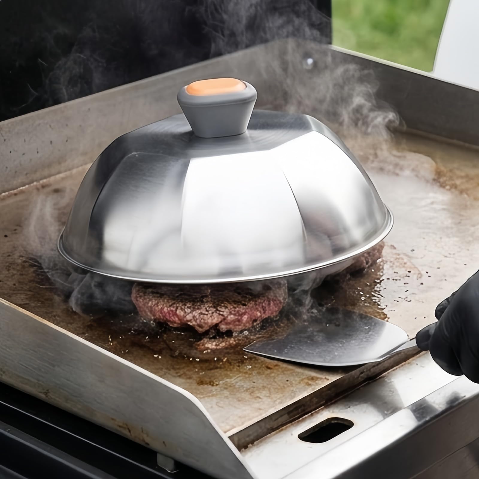 Set utensili per griglia e pressa per hamburger, set da cucina per barbecue da 5 in acciaio inossidabile con cupola per imbastitura, spatola e pennello Pressa per hamburger, strumento