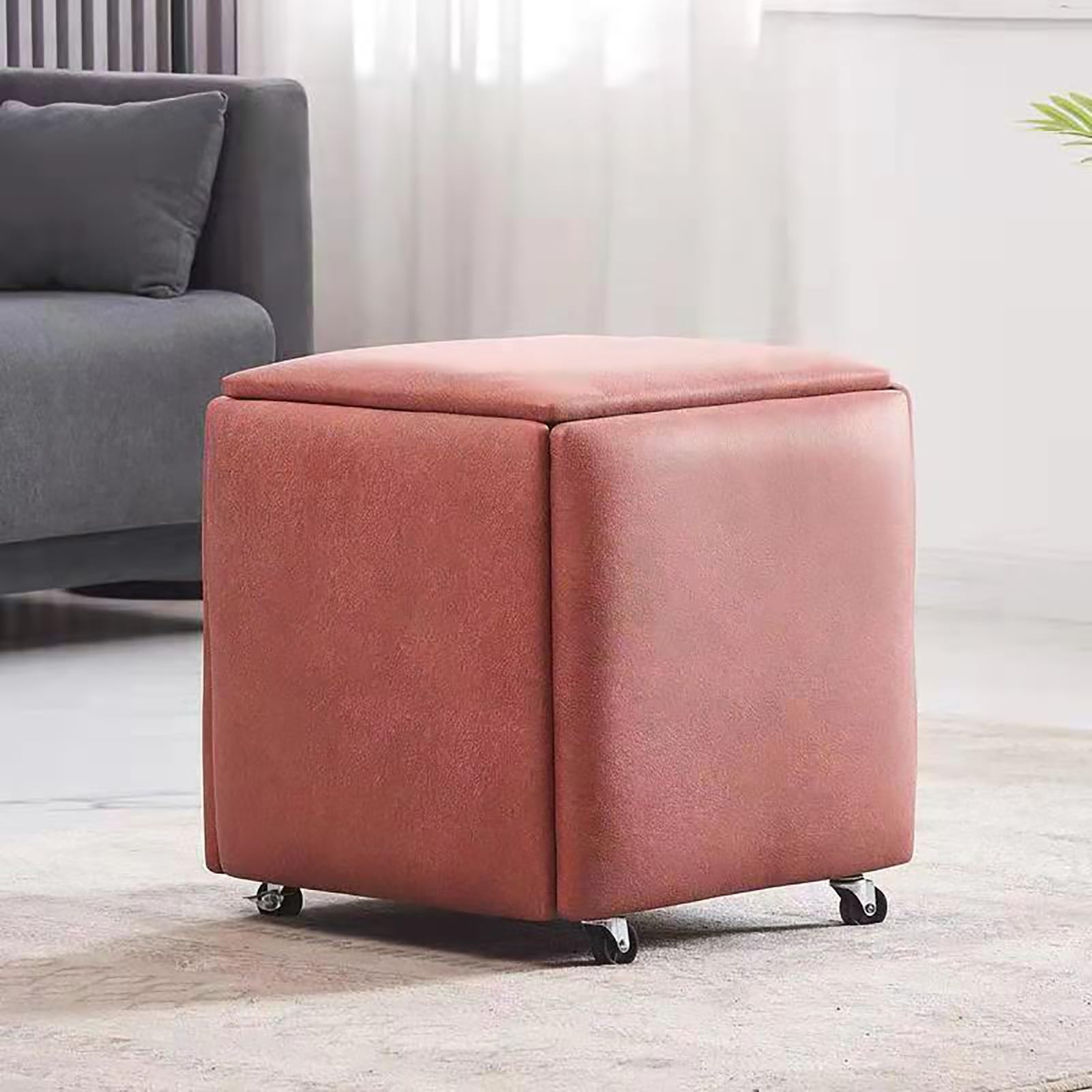 Fauteuil ottoman gigogne en cuir synthétique chic et pouffes empilables