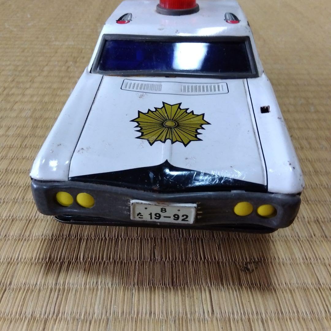 Amazon.co.jp: 昭和レトロ パトカー ミニカー トイカー おもちゃ