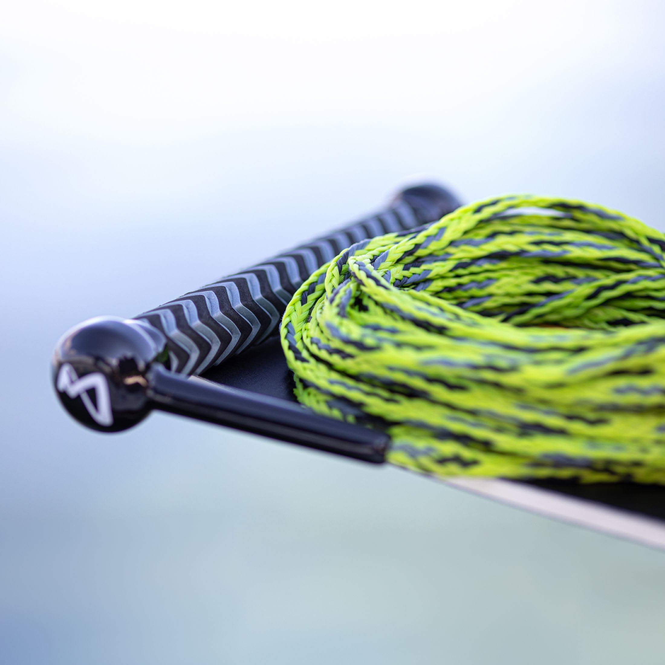 MESLE Combo Corda per Wakeboard e Sci Nautico, Impugnatura Morbida in Eva, Galleggiante, Lunghezza della Corda con Manubrio 18,3 m, incl. Rope Keeper