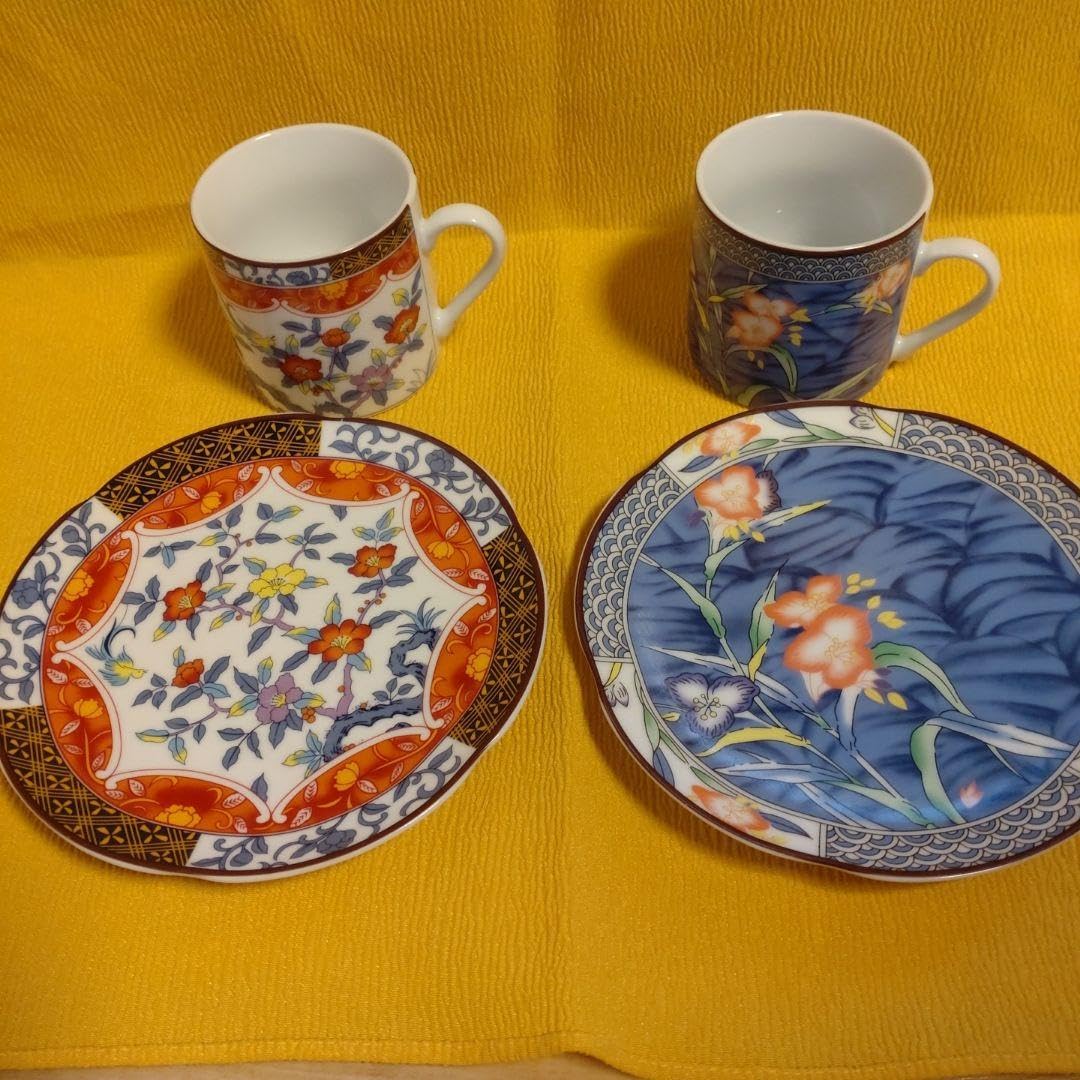 有田焼 古伊万里 瑞宝 カップ＆ソーサー 2Pセット 