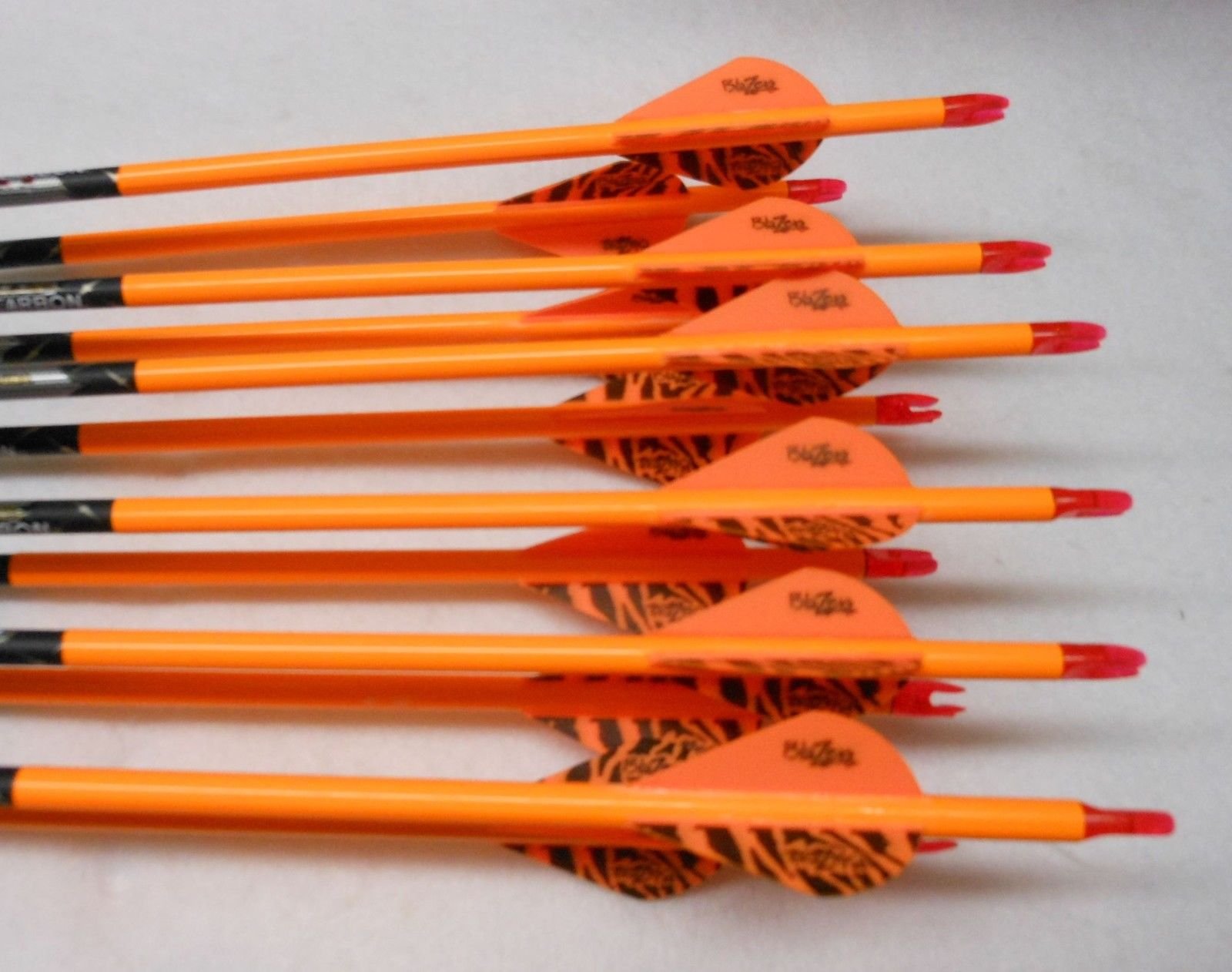 Carbon Injexion Easton 400 Deep Six Arrows w/Blazer Vanes 1 Dz.
