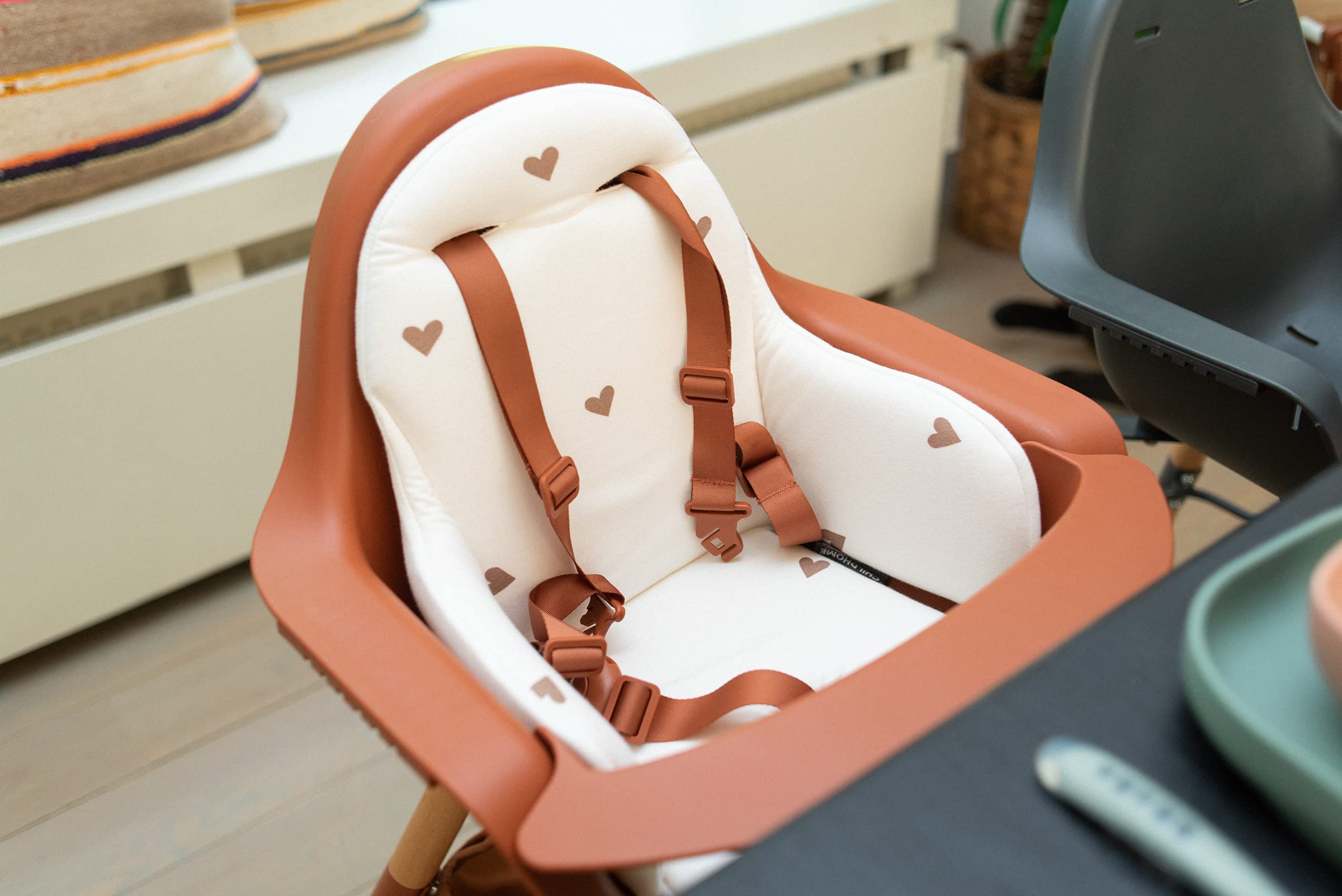 CHILDHOME, Chaise Haute Bébé/Enfant, Evolutive, Dès 6 Mois, Réglable En Hauteur, Harnais 5 Points, Nombreux Accessoires, Compatible Avec Transat Naissance Evolu, Bois De Hêtre, Evolu 2, Terracotta