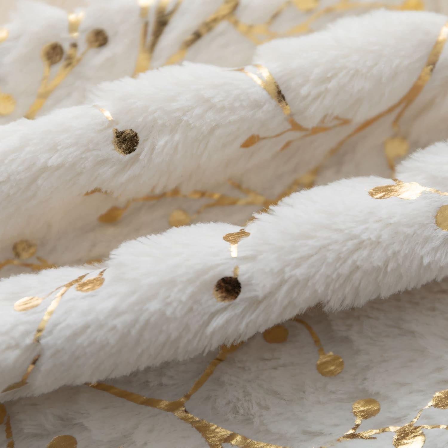 LIGICKY Set of 2 Fluffy White Faux Fur Pillow Covers Gold Branches Glitter Throw Pillows Decorative Soft Furry Sparkling Square Cushion Cases for Sofa Bedroom Party Fall Autumn Décor 24x24inch