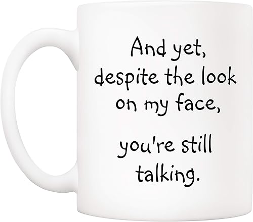 Miniatura 2 de 5Aup Regalos de Navidad, taza de café con cita divertida para amigos, compañeros de trabajo, y sin embargo, a pesar de la mirada en mi cara, tazas