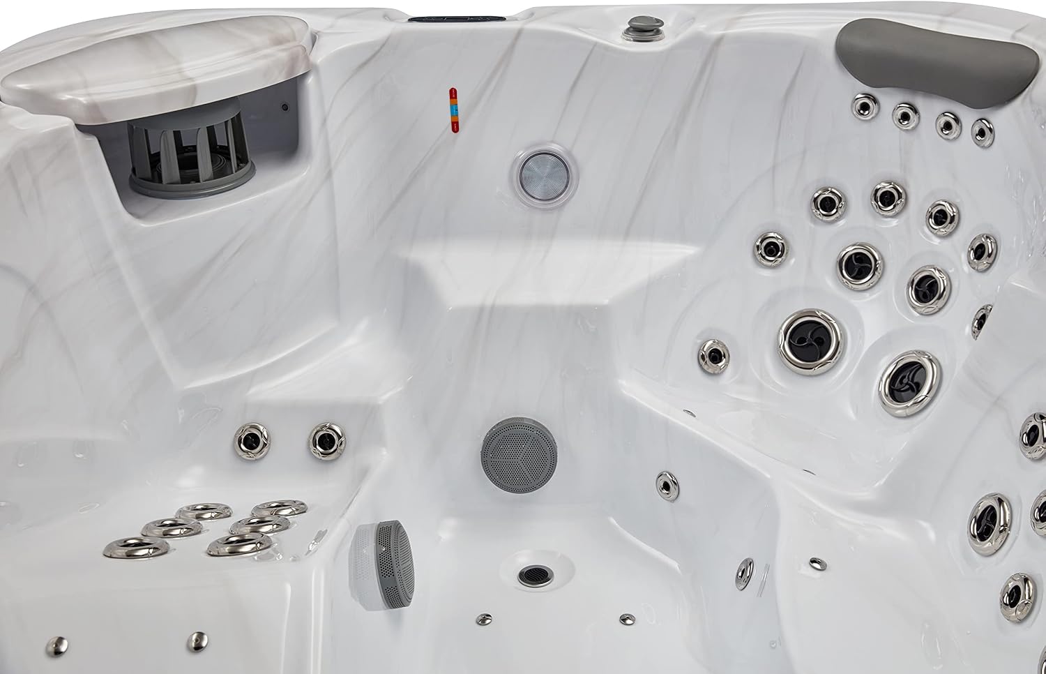 Danika 5-Person 84-Jet Deluxe Lounger Hot Tub
