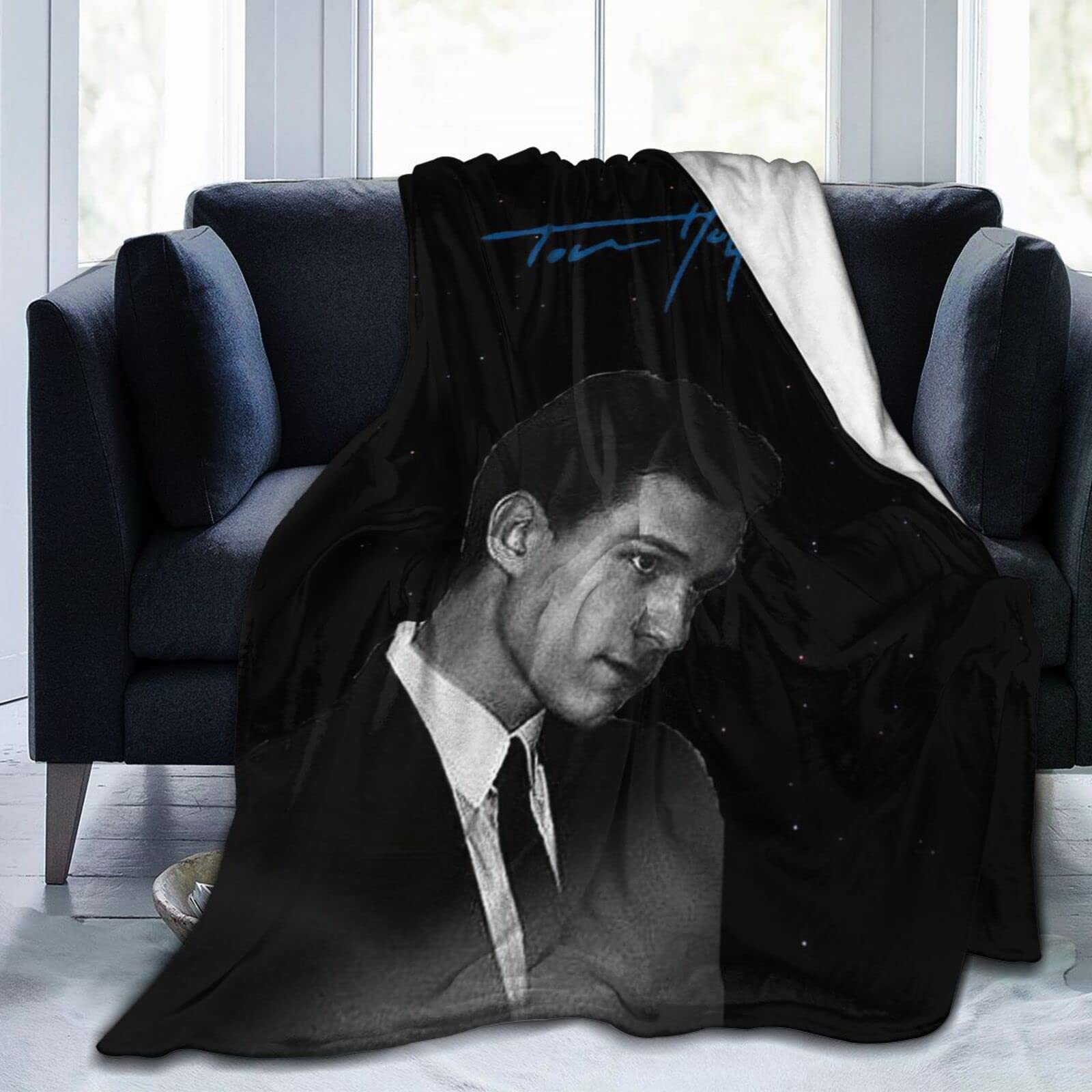 Yingd Toms Hollands Blankets Warm Flannel Fleece Blankets Soft Cozy Plush Home Decoratiogifts For Friend Family