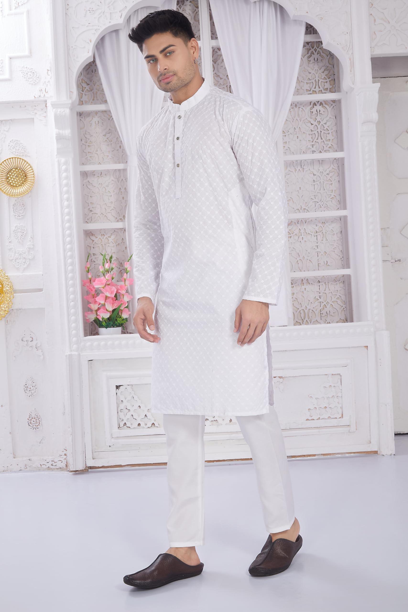 Divisive Men's Thread Embroidered Cotton Only Slim Fit Kurta (Dkrt633_M_White)