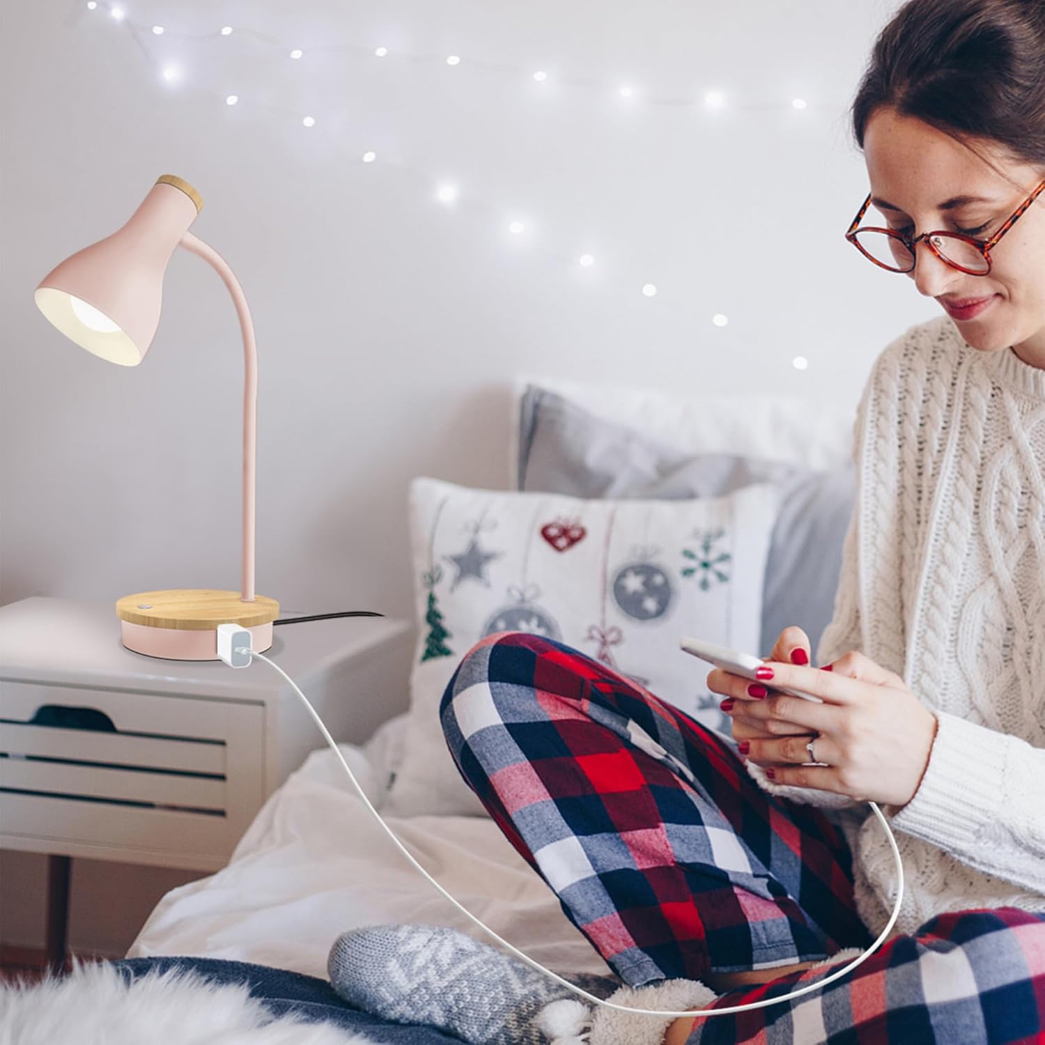 LALISU Metal Desk Lamp Wireless Charging Table Lamp Touch Reading Lights Arc Desk Lamps for Bedroom, 3 Way Dimmable Bedside Lamp with USB Charging Ports Lamp for Study Room and Office (Touch-Pink)