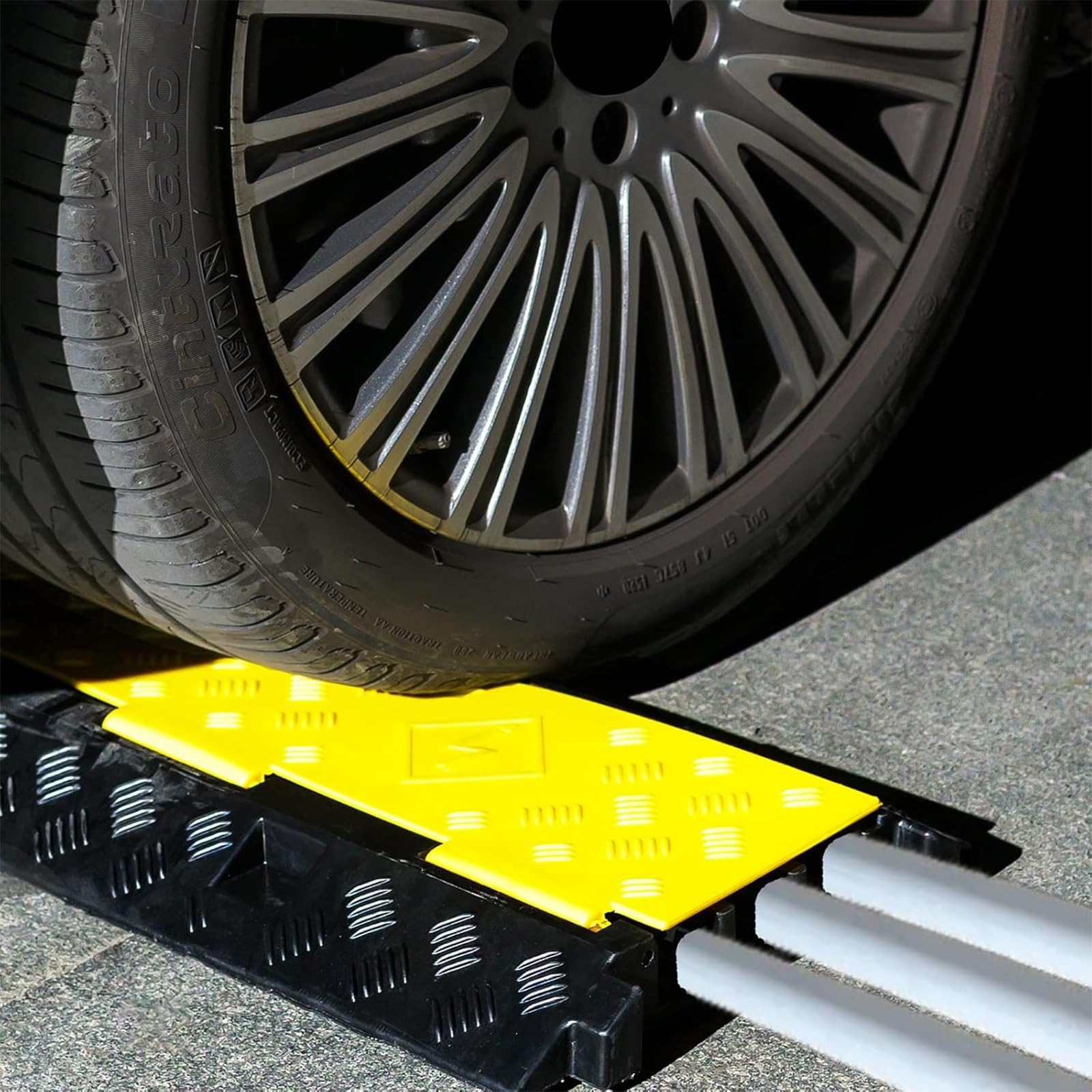 Pasacables de Suelo para Proteger Las Cables Protector de PVC de 3 Canales Duradera con Cubierta Superior Abatible, Capacidad de Carga de 5000 Kg