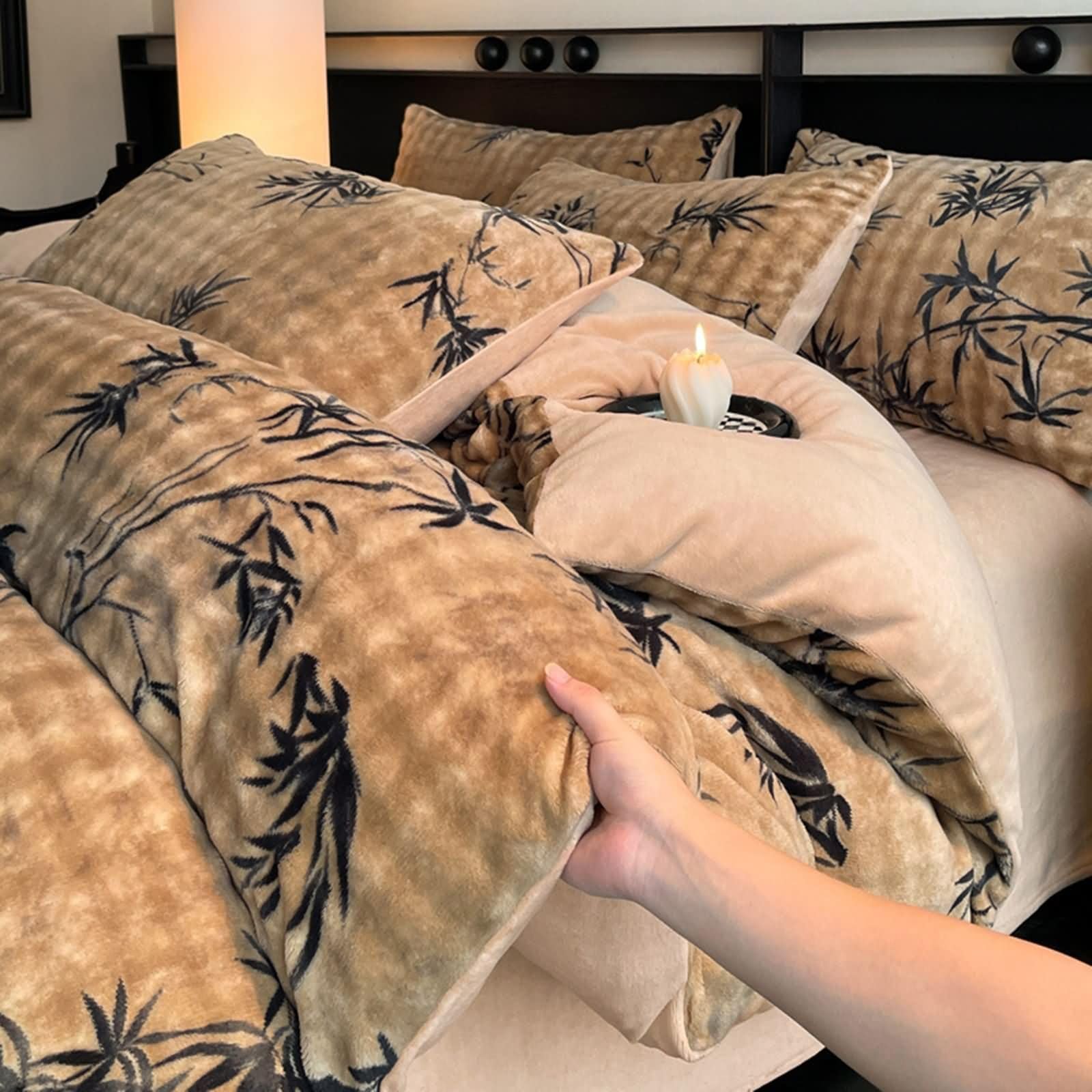 Parure de lit complète 4 pièces en velours kaki clair avec housse de couette et taies