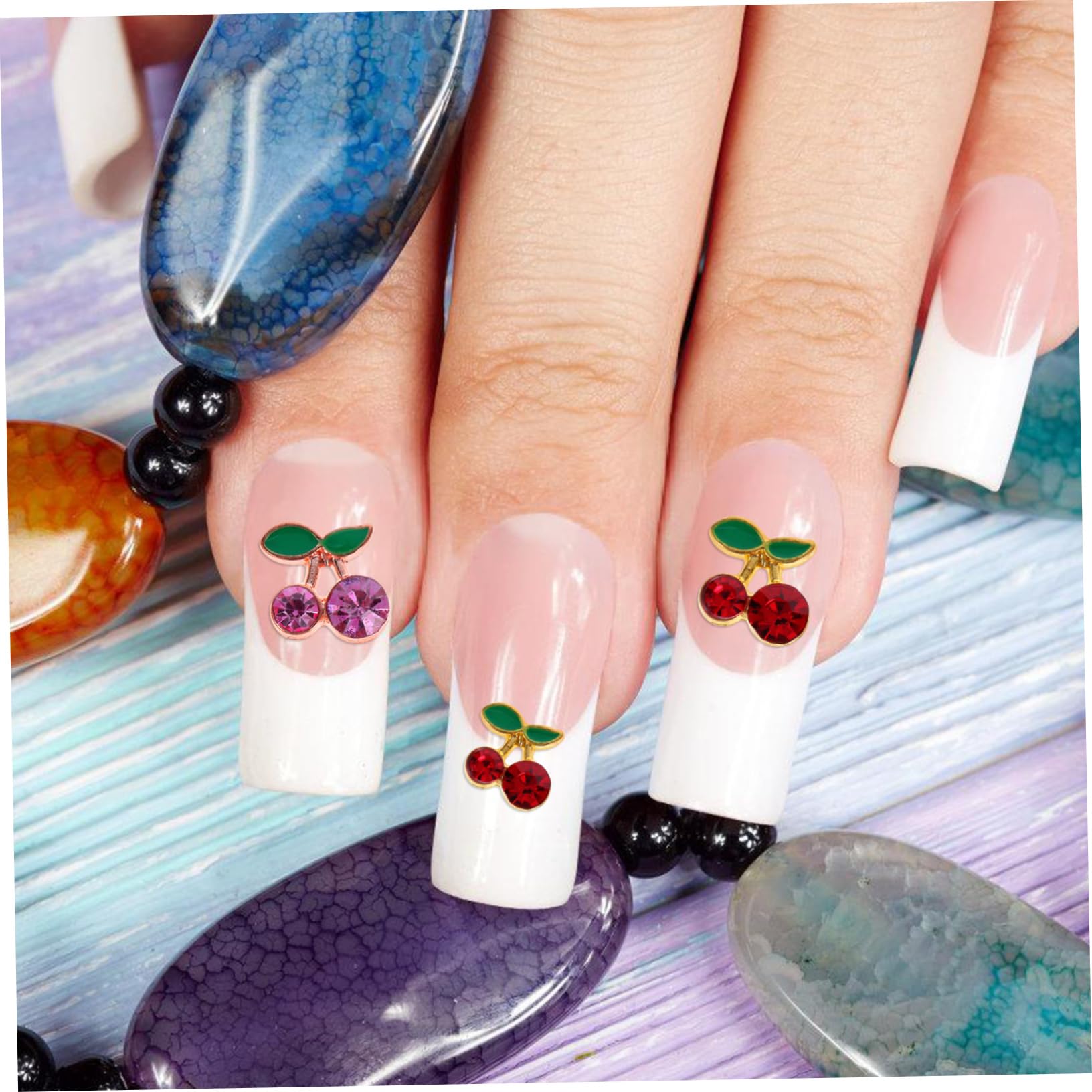 VICASKY 4 Set Ciondoli Per Unghie Decorazioni Per Nail Art Con Per Manicure Diy Per Feste E Speciali 32 Pezzi*4