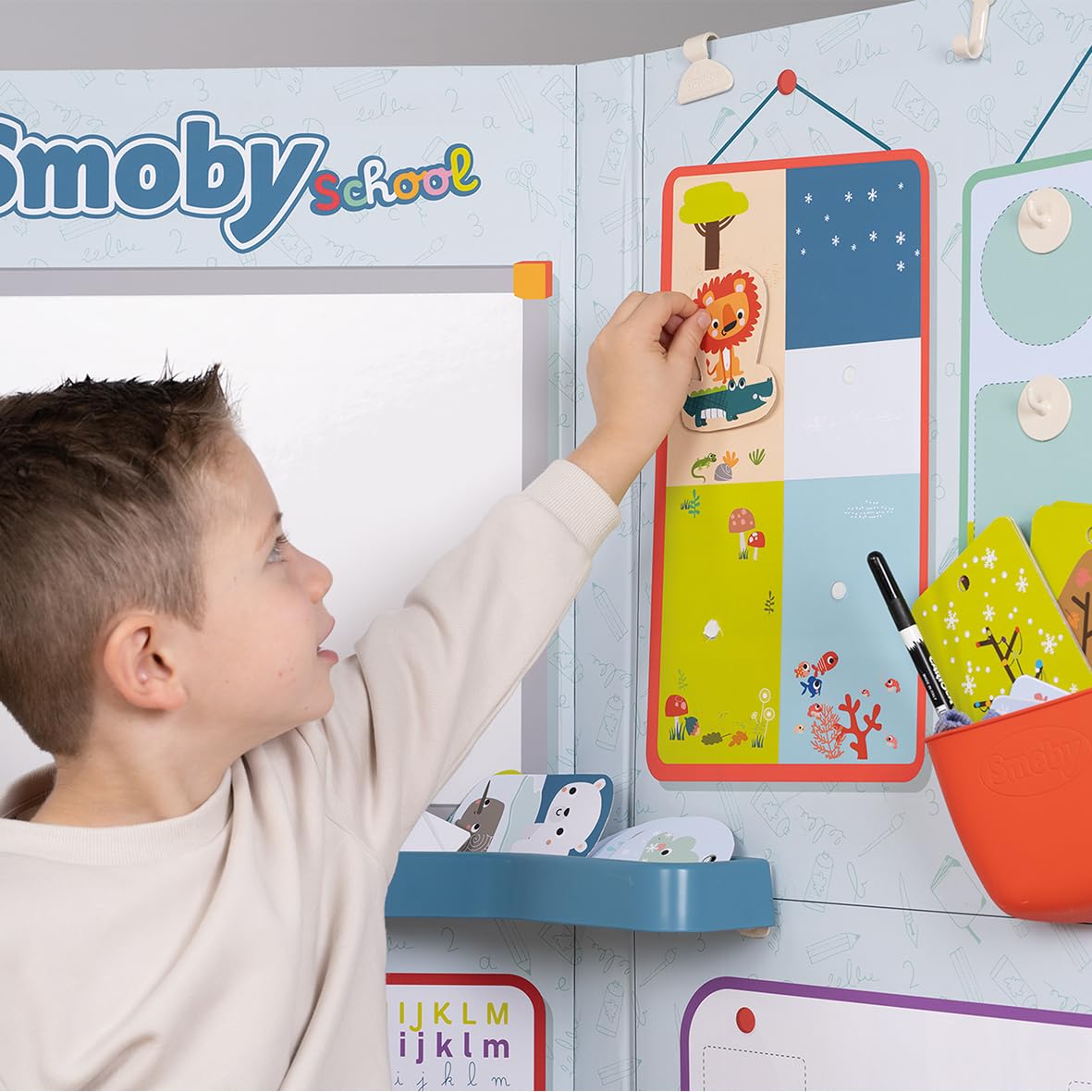 Smoby - Escuela - Aula - Alumno/Profesor - Tríptico - Numerosos Accesorios - A Partir de 3 años - Fabricado en Francia