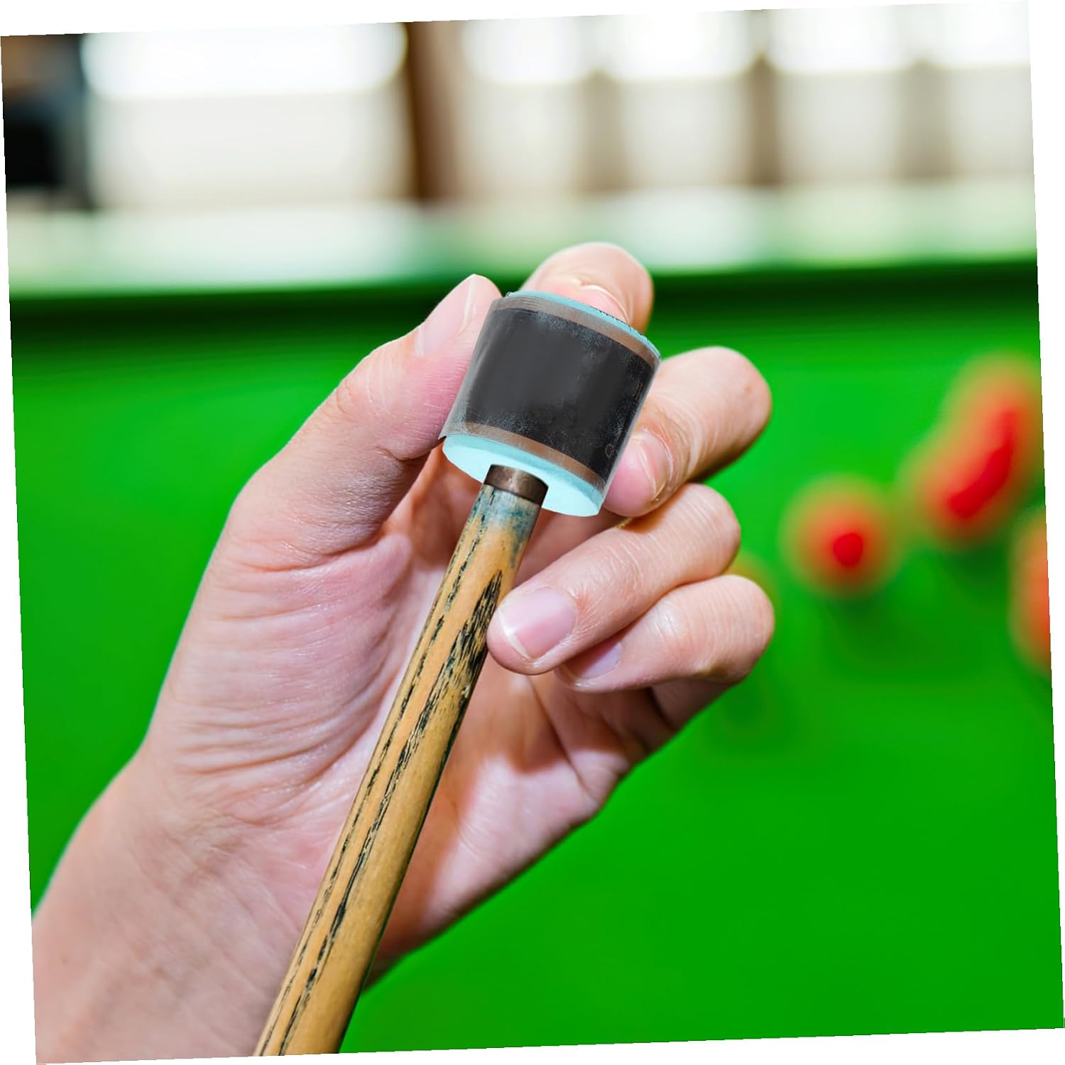 6Pcs Professional Pool Cue Chalk Billiard Chalks with Enhanced Friction for Precise Shots Portable Billiards Accessories in Blue Red Green for Training and Matches