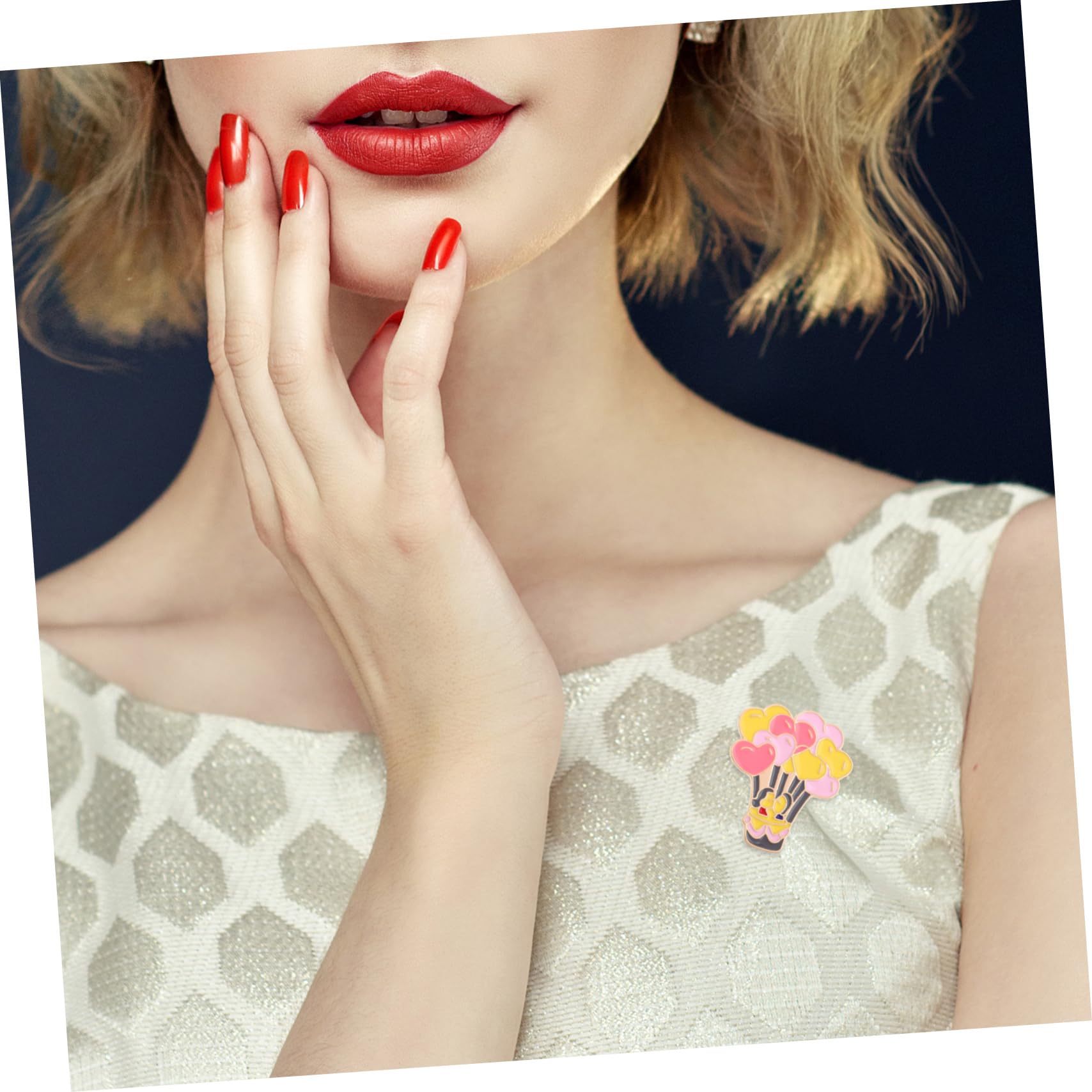 Broche con Forma de corazón de aleación con Forma de Globo aerostático para Mujer, Elegante, para Solapa, Bonito Accesorio para San Valentín
