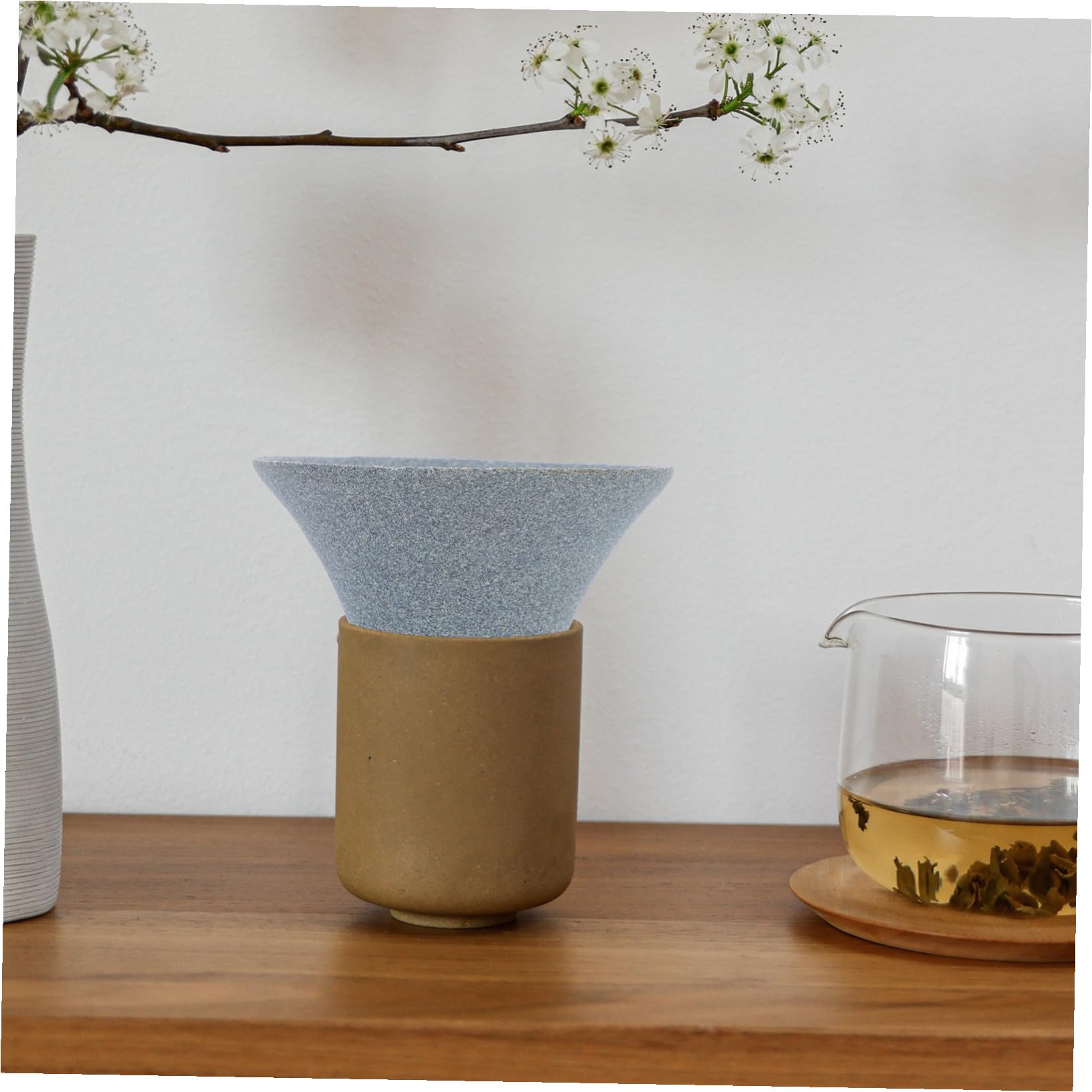 Homoyoyo 2 Pièces Filtre à Thé Céramique avec Invisibles Passoire pour Tasse Infuseur Pratique pour Maison et Bureau Filtre à Thé et Café