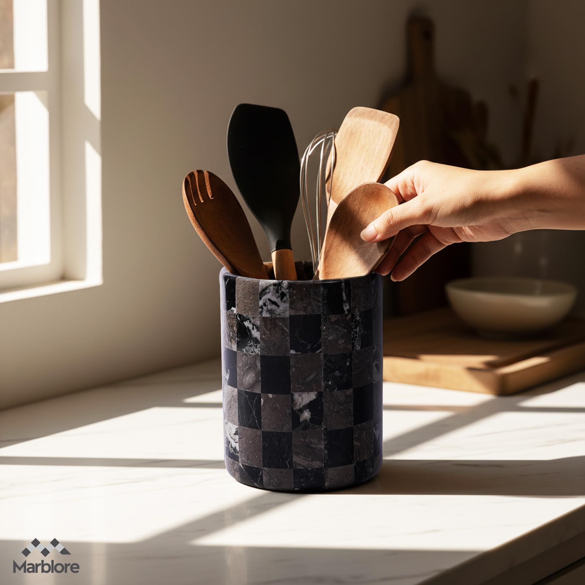 Utensilienhalter aus Marmor, 16,5 cm, Schwarz und Ozeanisch