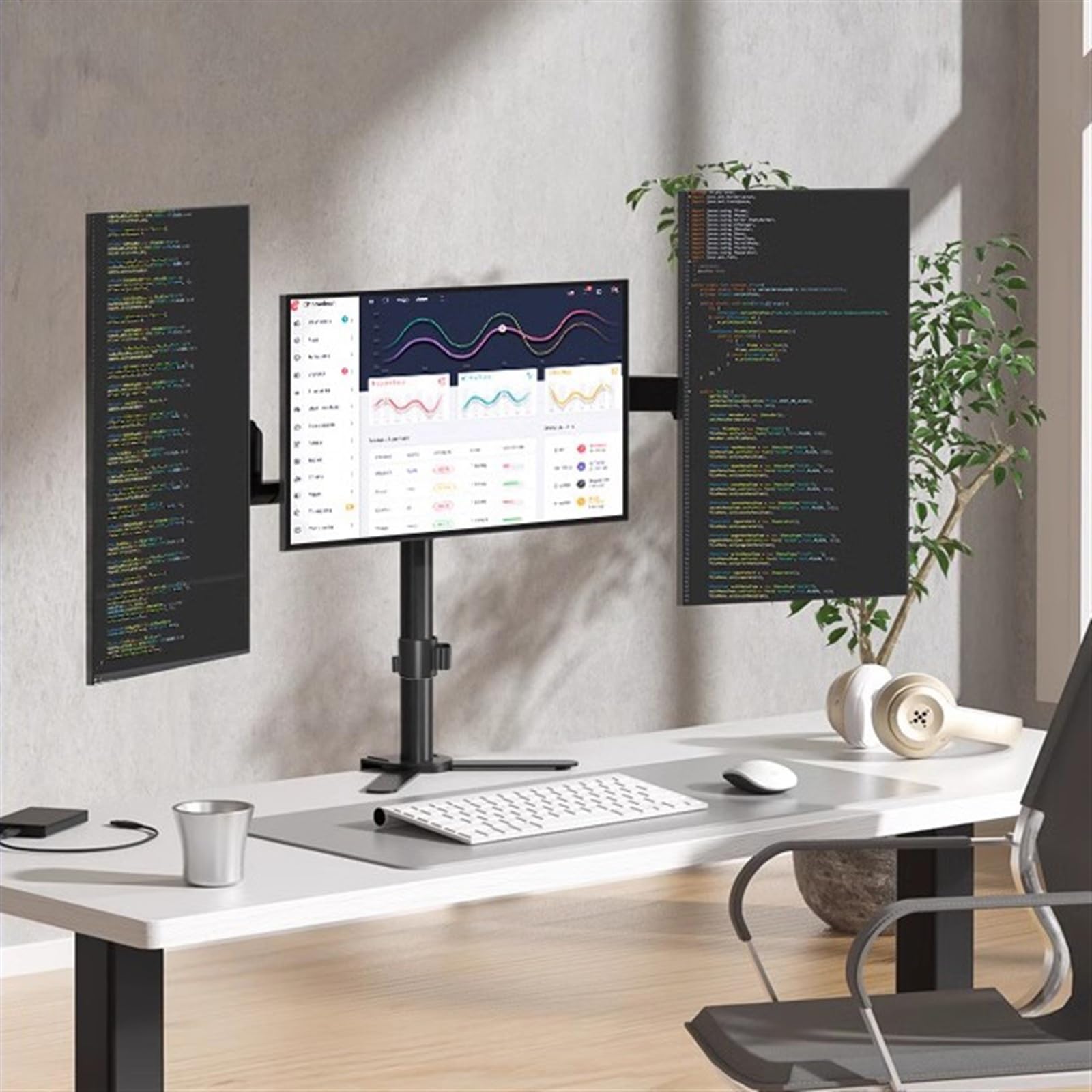 Supporto da tavolo for monitor triplo in metallo | Supporto da scrivania for 3 monitor con bracci con molla a gas for una comoda posizione di lavoro