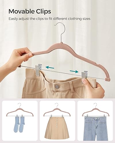 Miniatura 5 de SONGMICS Paquete de 30 perchas para pantalones y perchas de terciopelo, juego de 30 perchas de terciopelo con clips ajustables, juego de 50 perchas