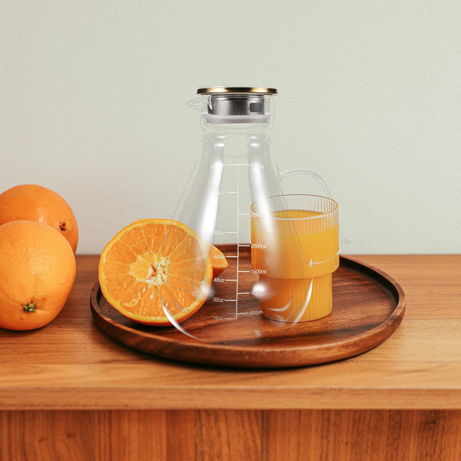FOMIYES Jarra de Vidrio Borosilicato de 1300ml con Tapa de Acero Inoxidable y Silicona, Dispensador Elegante para Agua y Cócteles en Bodas y Eventos