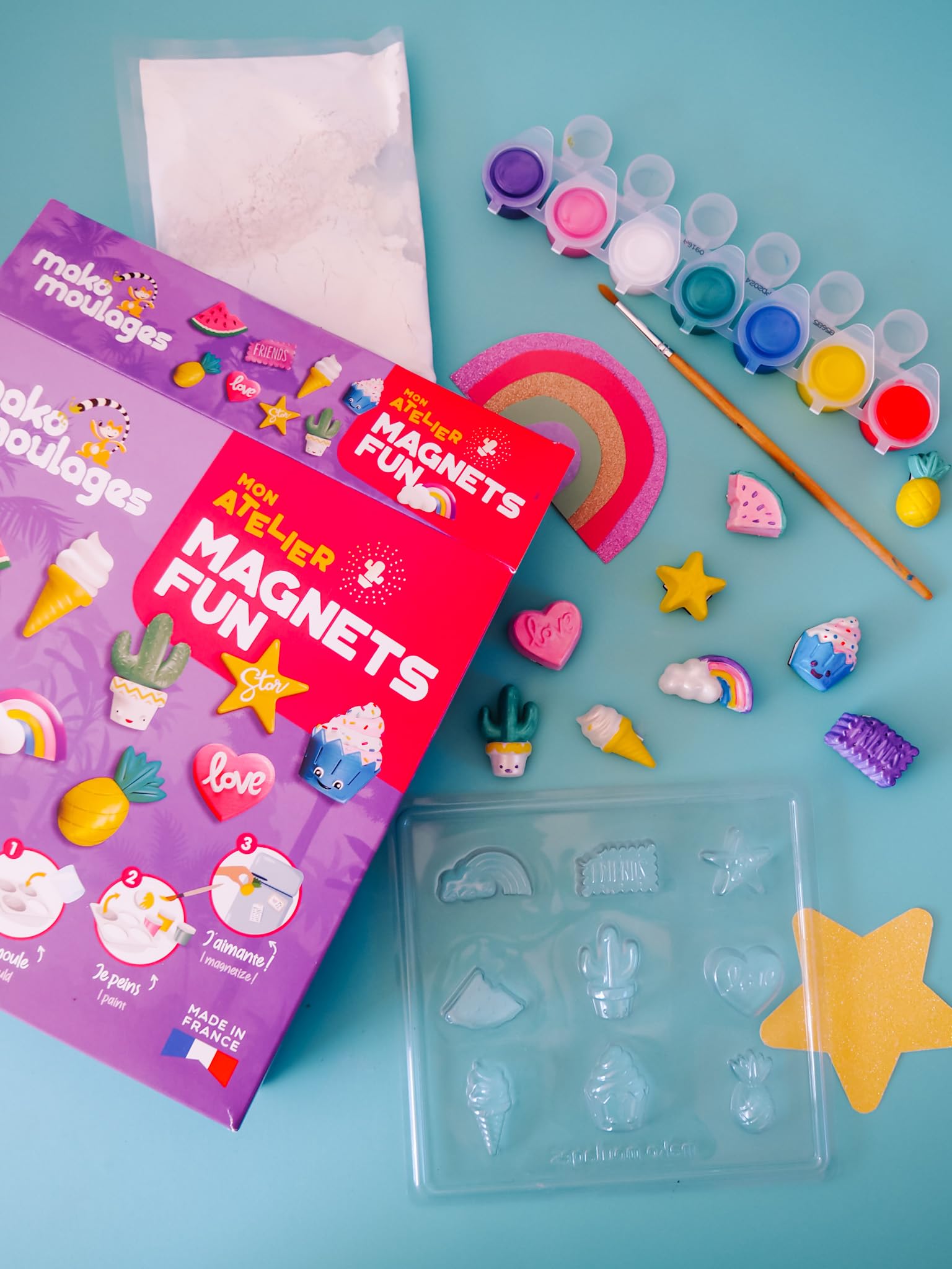 Mako Moulages – Mon Atelier Magnets Fun – kit de Loisirs créatif - Plâtre et Peinture – 9 empreintes en plastiques – Activité Manuelle - Made in France - A partir de 5 Ans – 39119