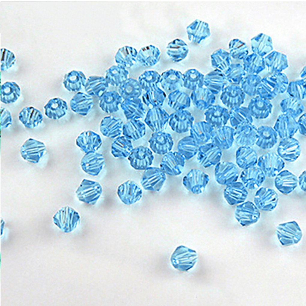 Gemini_mall® 100 Faceted Bicone Crystal Glass Beads 4mm for Jewelry Making (Light Blue)