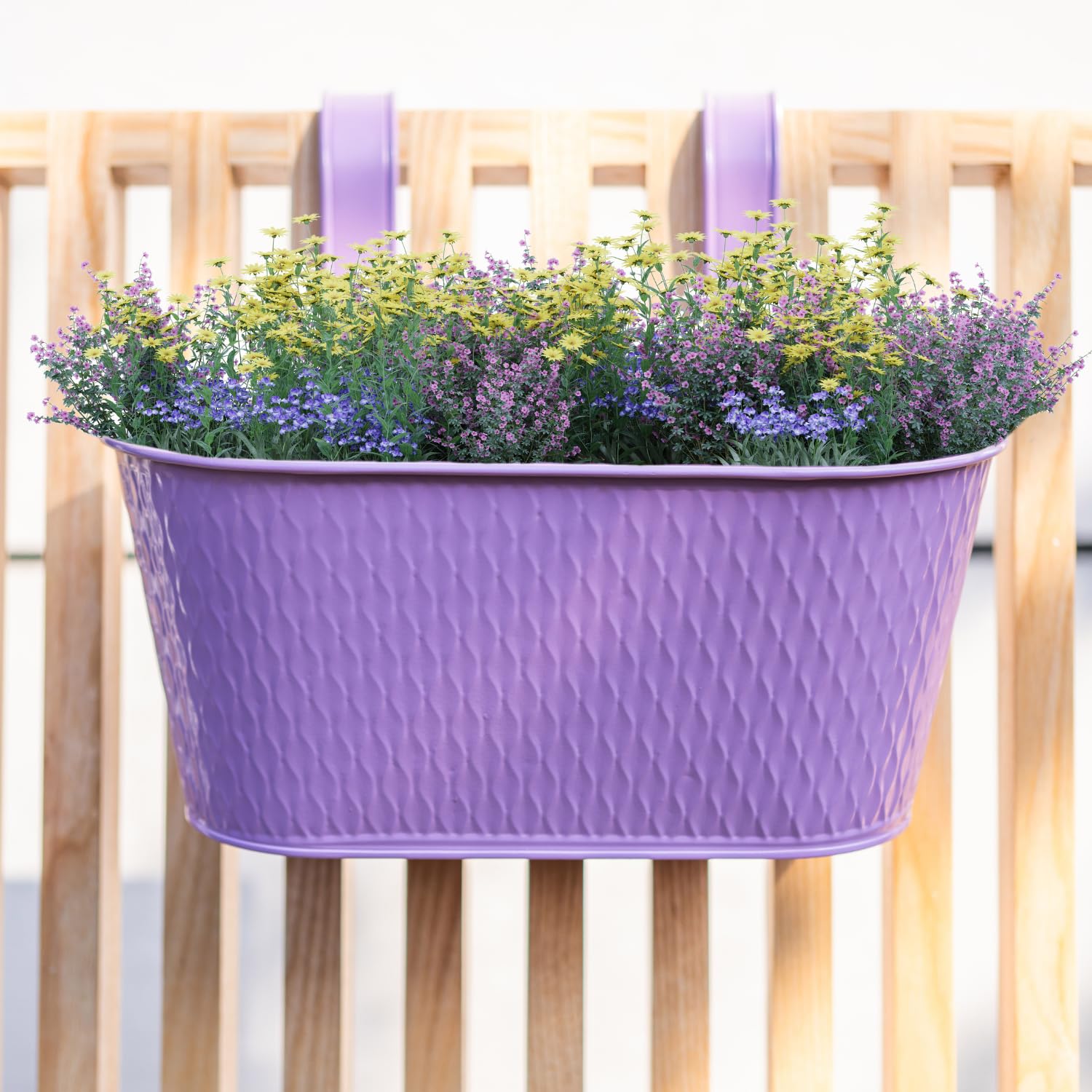 FabFinds Lavender Over Fence Diamond Planter 26.5cm Metal Balcony Railing Plant Pot For Garden Fence Patio Herbs And Flowers (1)