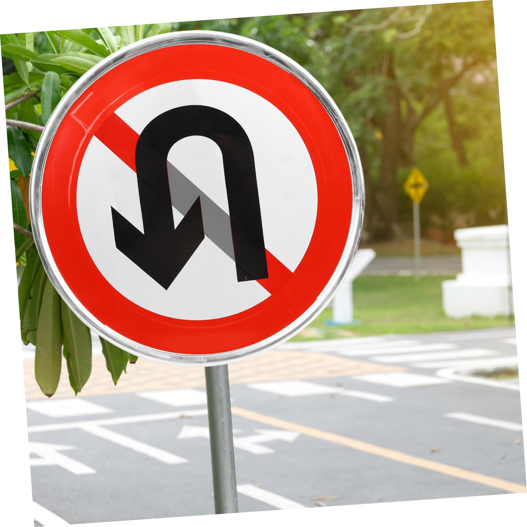 Panneau D'interdiction Demi-tour pour L'allée en Métal | Signalisation de Route Privée, Lisible au Premier Coup D’œil, Résistant aux Intempéries, Format Décoratif