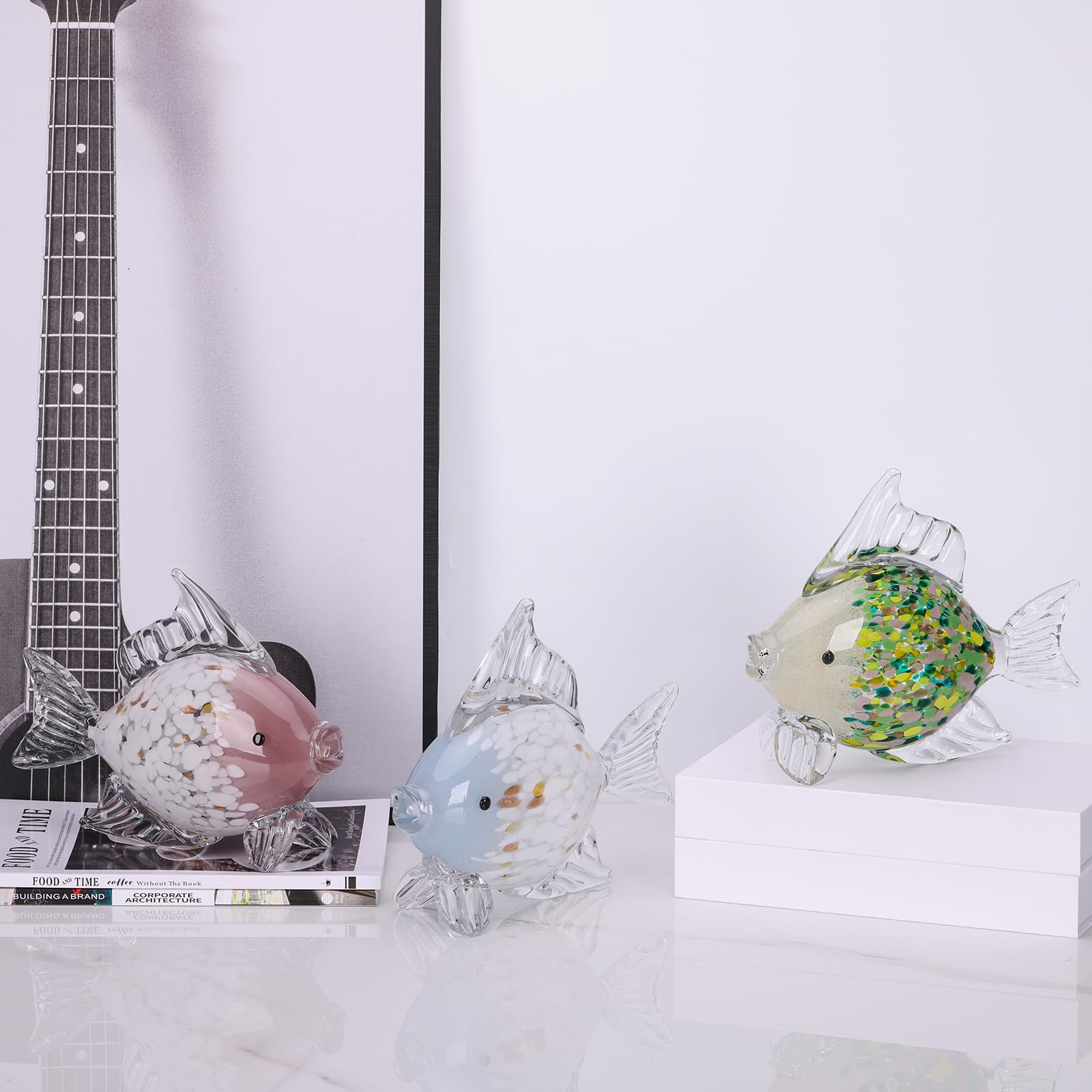 Figuras grandes de peces de vidrio soplado a mano, decoración de peces de cristal tropical, arte de cristal de mar, escultura de estatua de pez verde esmeralda, decoración moderna para el hogar, para