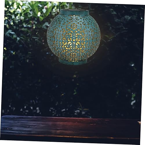 Miniatura 5 de Uonlytech - Linterna solar para colgar (metal, estilo retro, hueco, para exteriores, lámpara de paisaje solar, lámpara de mesa LED, impermeable,