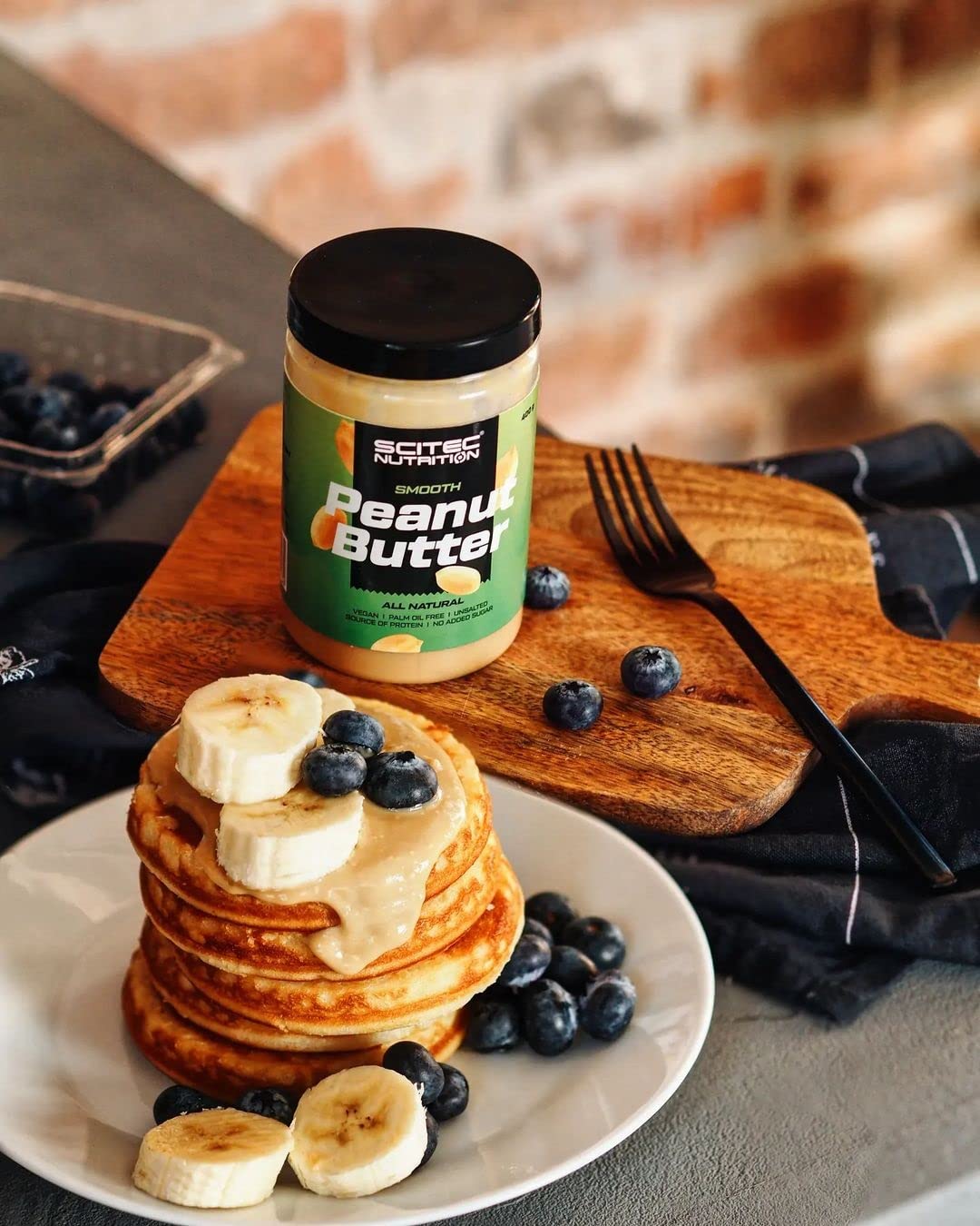Scitec Nutrition Erdnussbutter - Palmölfrei - Vegan - Salzarm - Proteinquelle - Zuckerarm - Natürlicher Energieschub, 1 kg, Knackig (Packung mit 3)