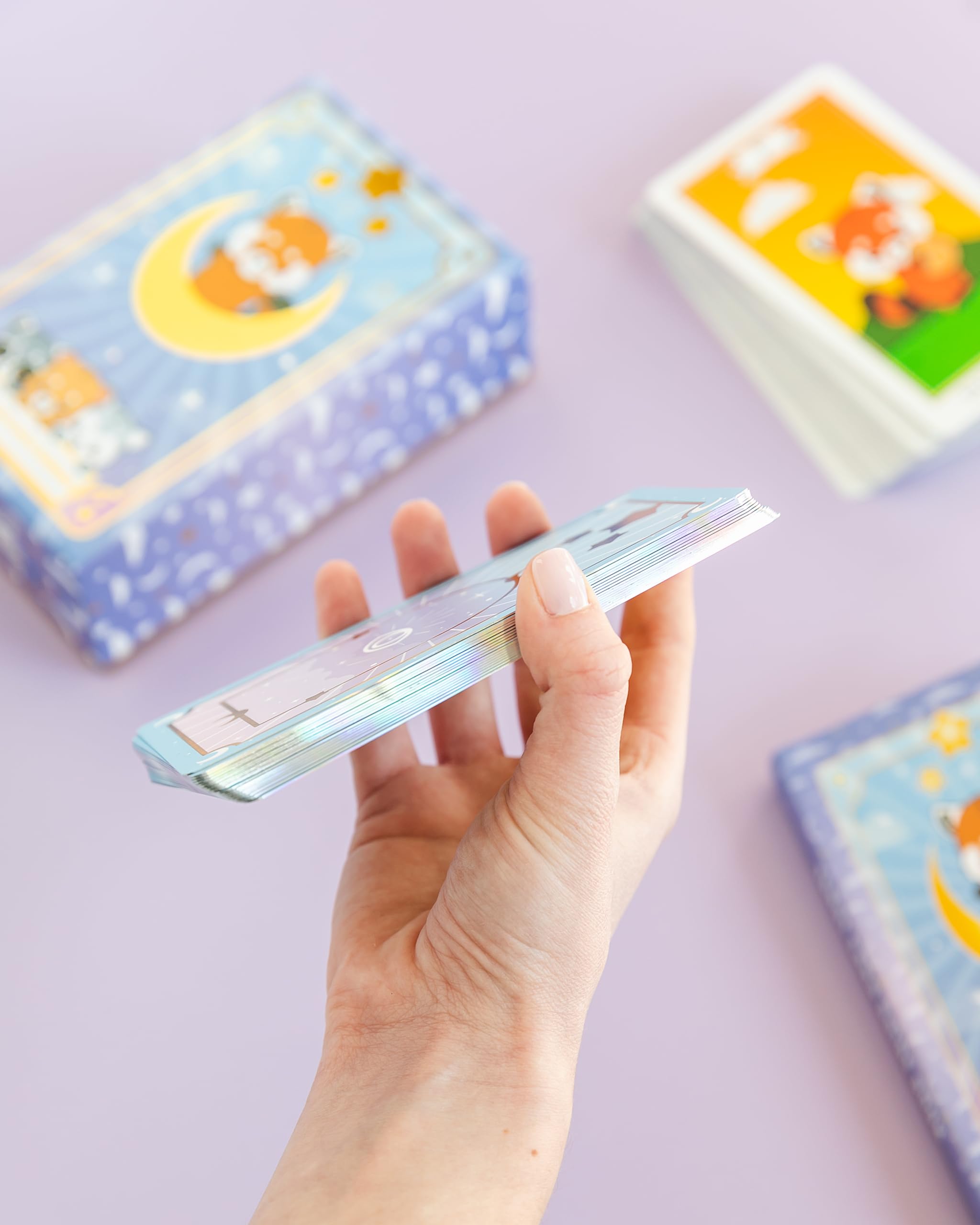 【正規品】オーロラエッジ✨ゆる可愛いレッサーパンダ＆フレンドタロット✨海外限定 Amazon.co.jp: エイトエイト ミラクルズ レッドパンダ タロットカード